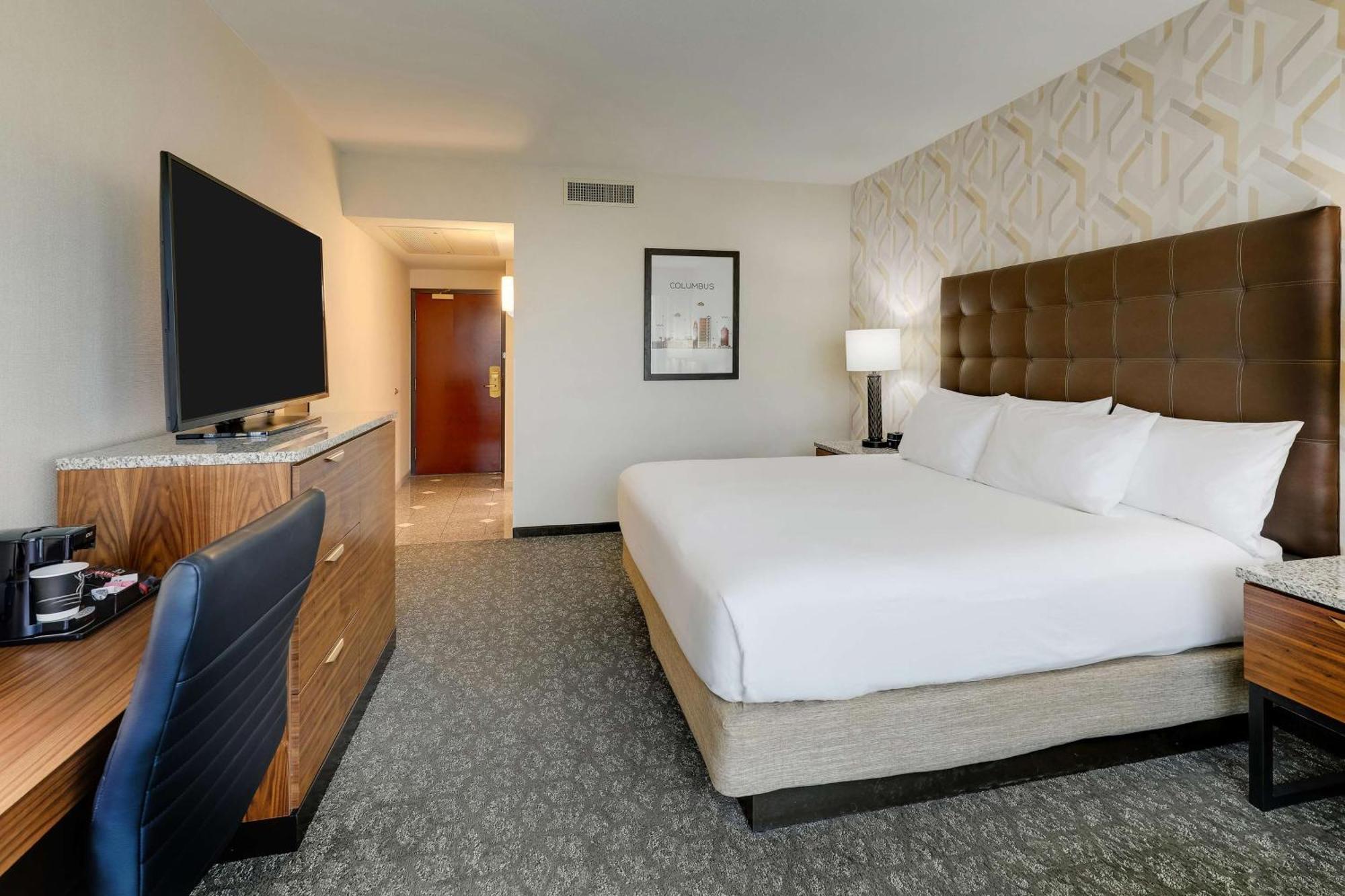 Deluxe King Room - High Floor