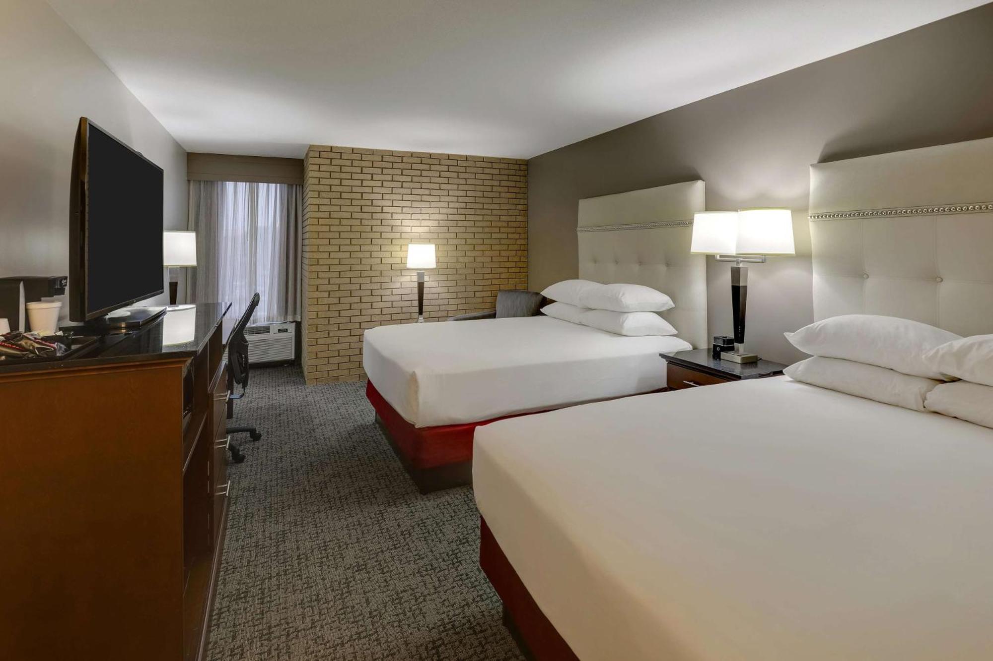 Deluxe Queen Room Two Queen Beds