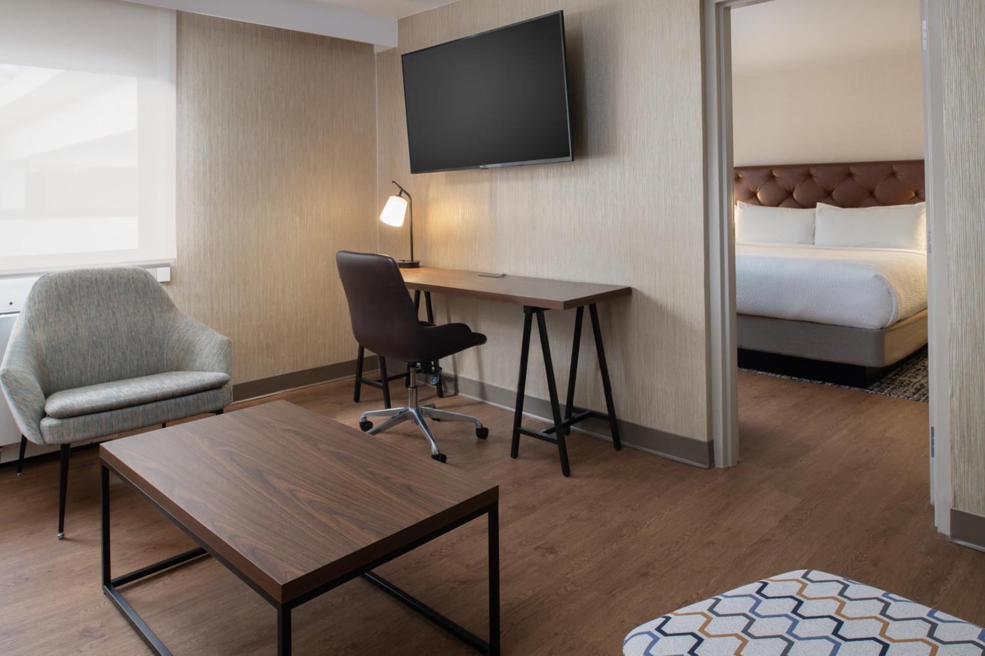 Wellness Suite 1 Bedroom Suite 1 King City view