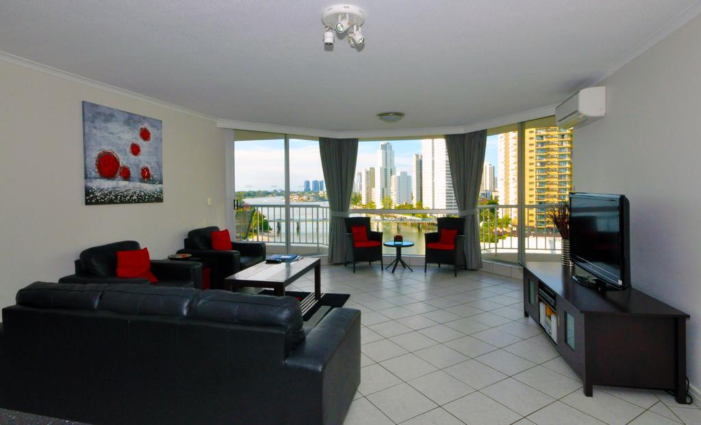 Two-Bedroom Deluxe Apartment