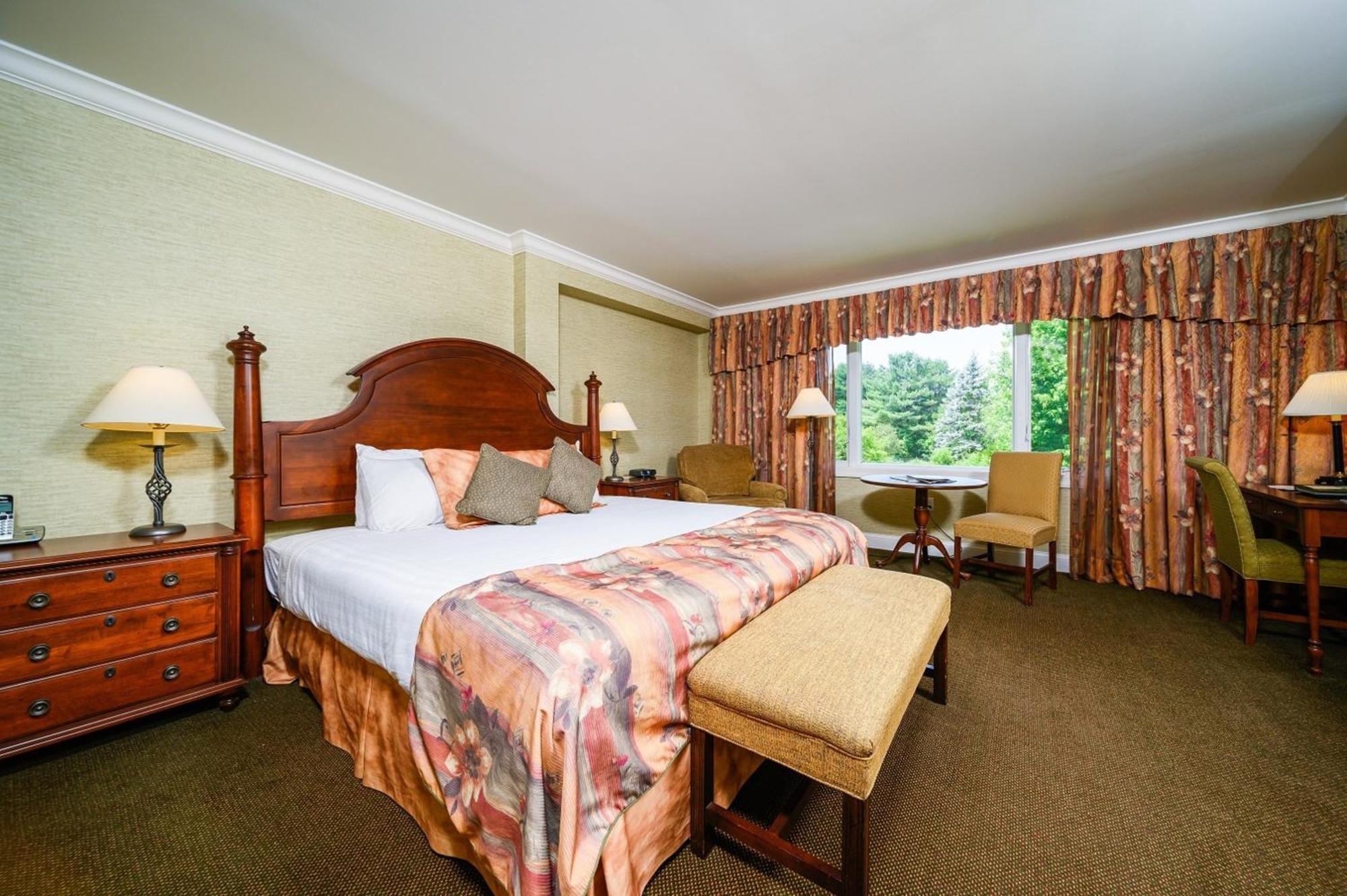 Spa Premier King Room Max Including Children