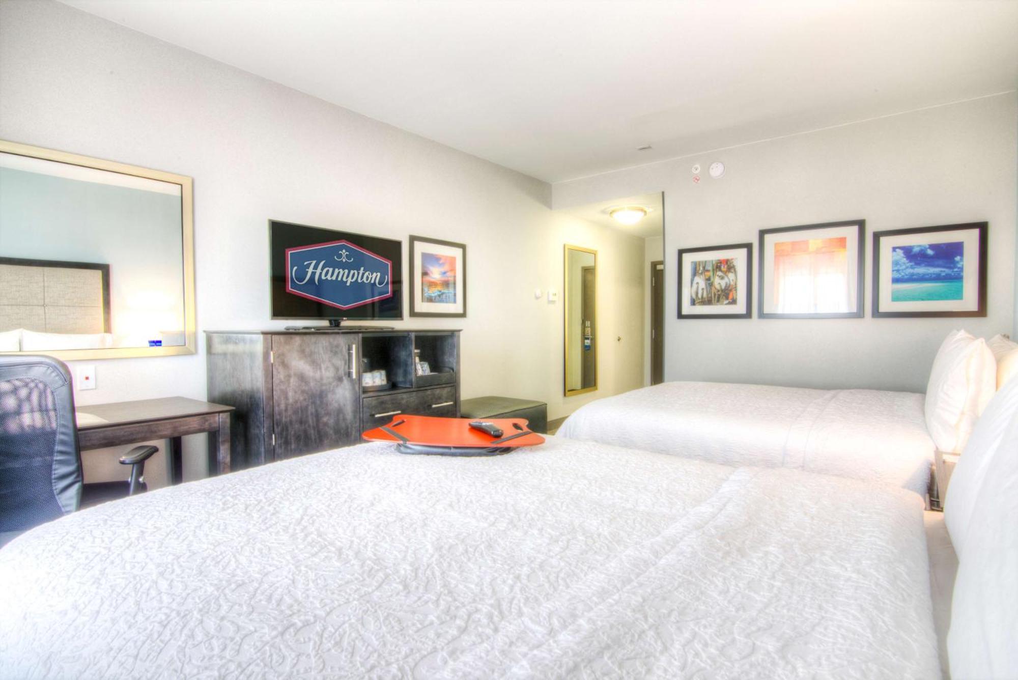 Queen Room with Two Queen Beds (4 Adults)