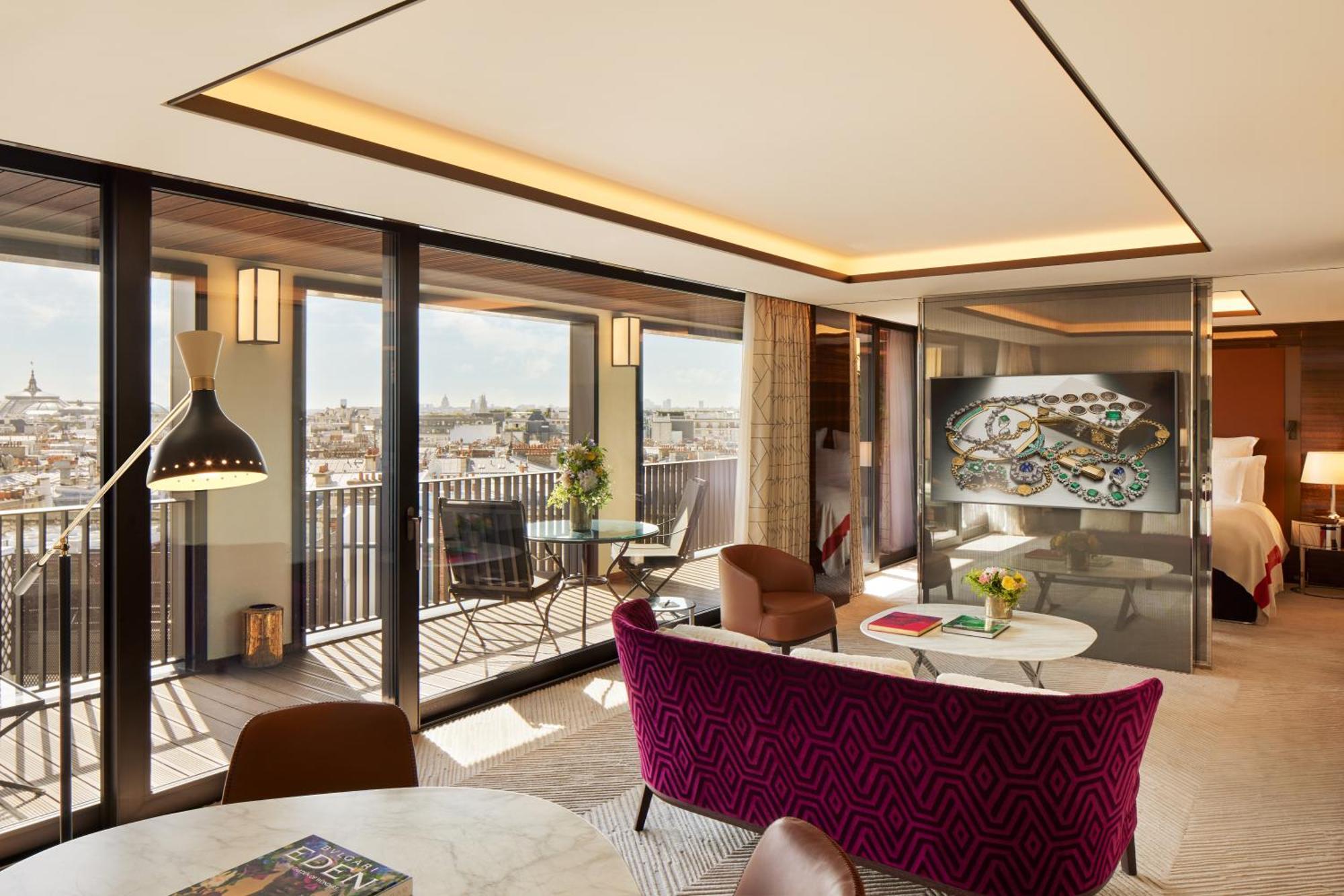 Deluxe Suite with Terrace