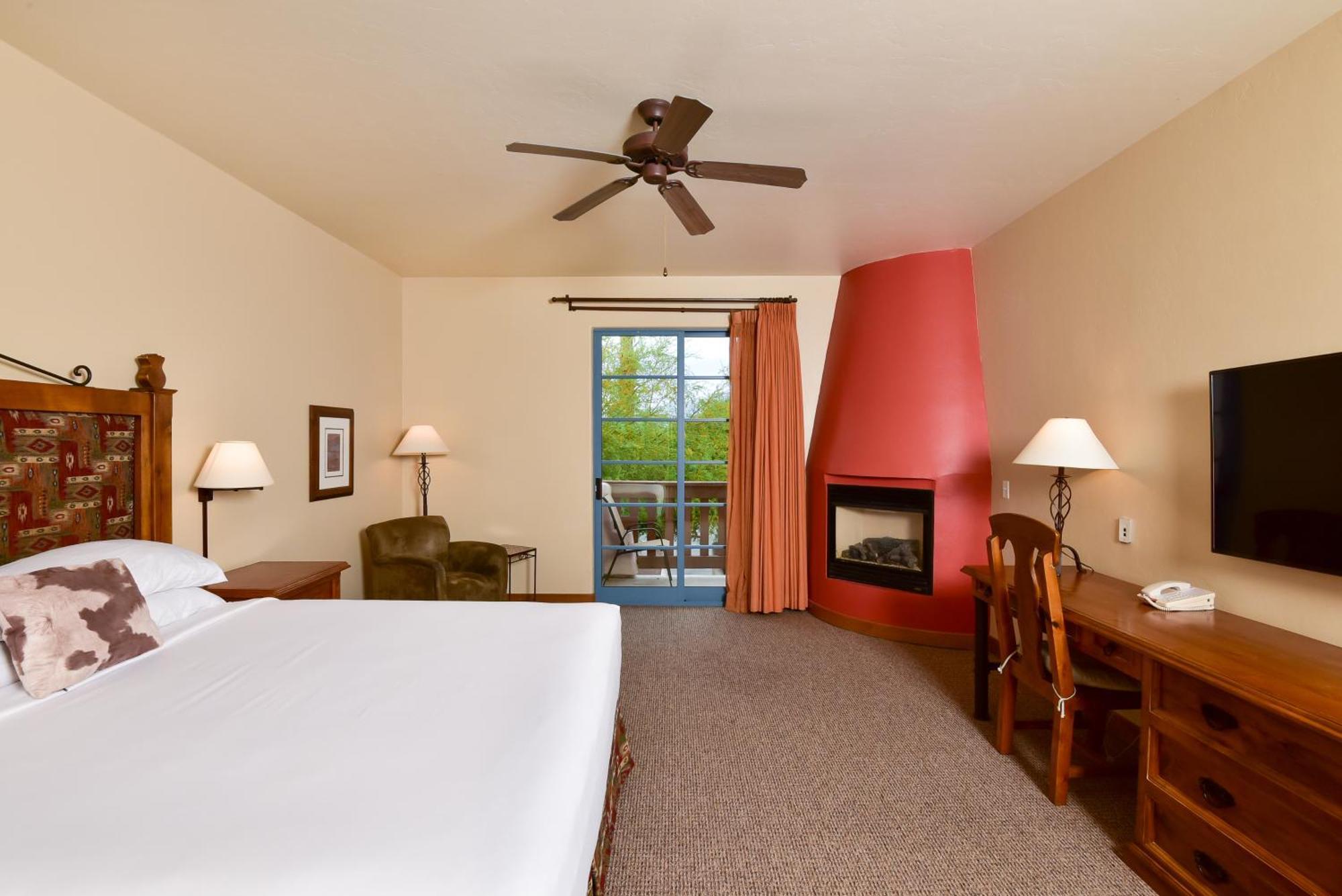 Superior King Room