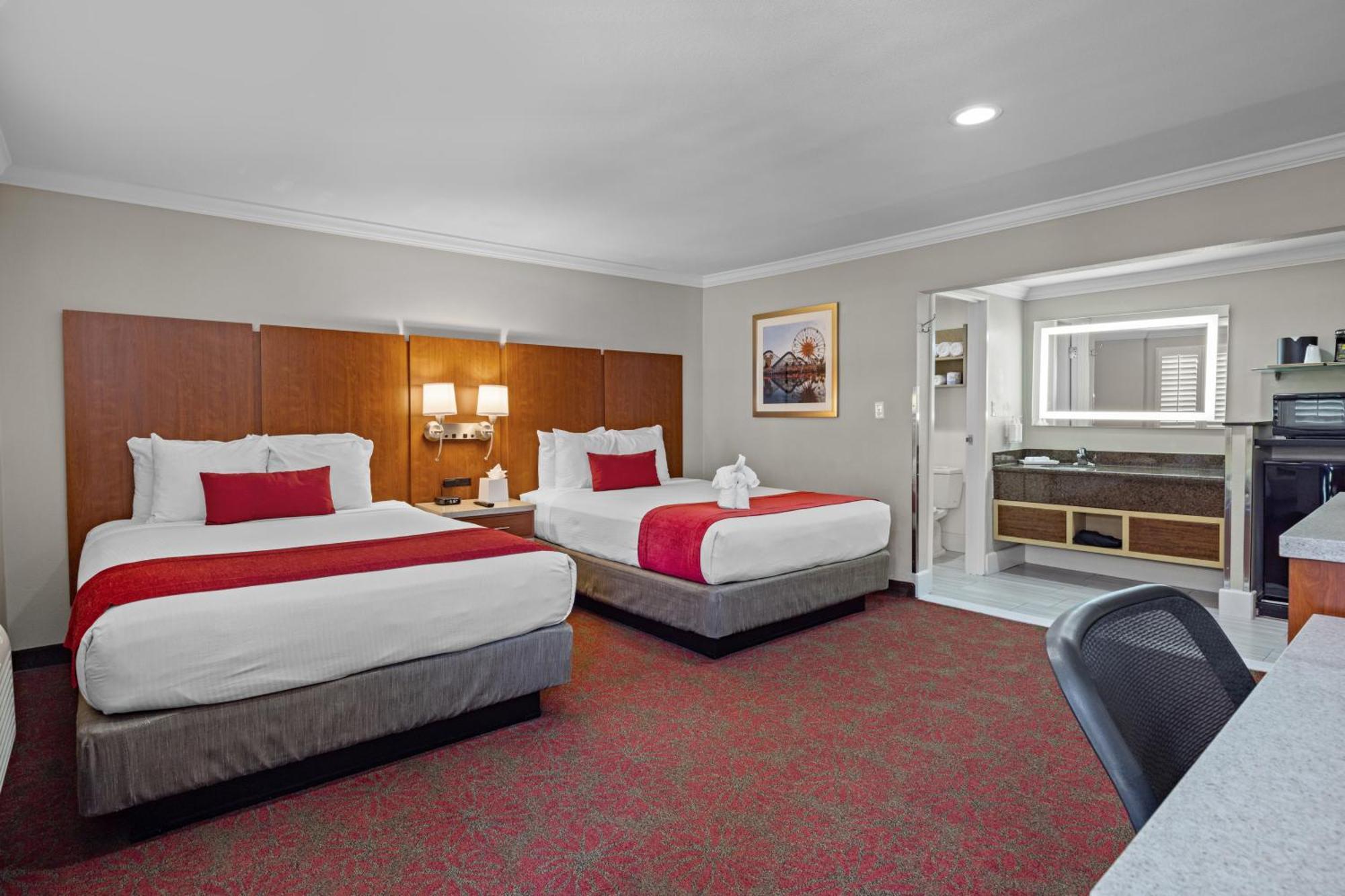 Deluxe Room with Two Queen Beds
