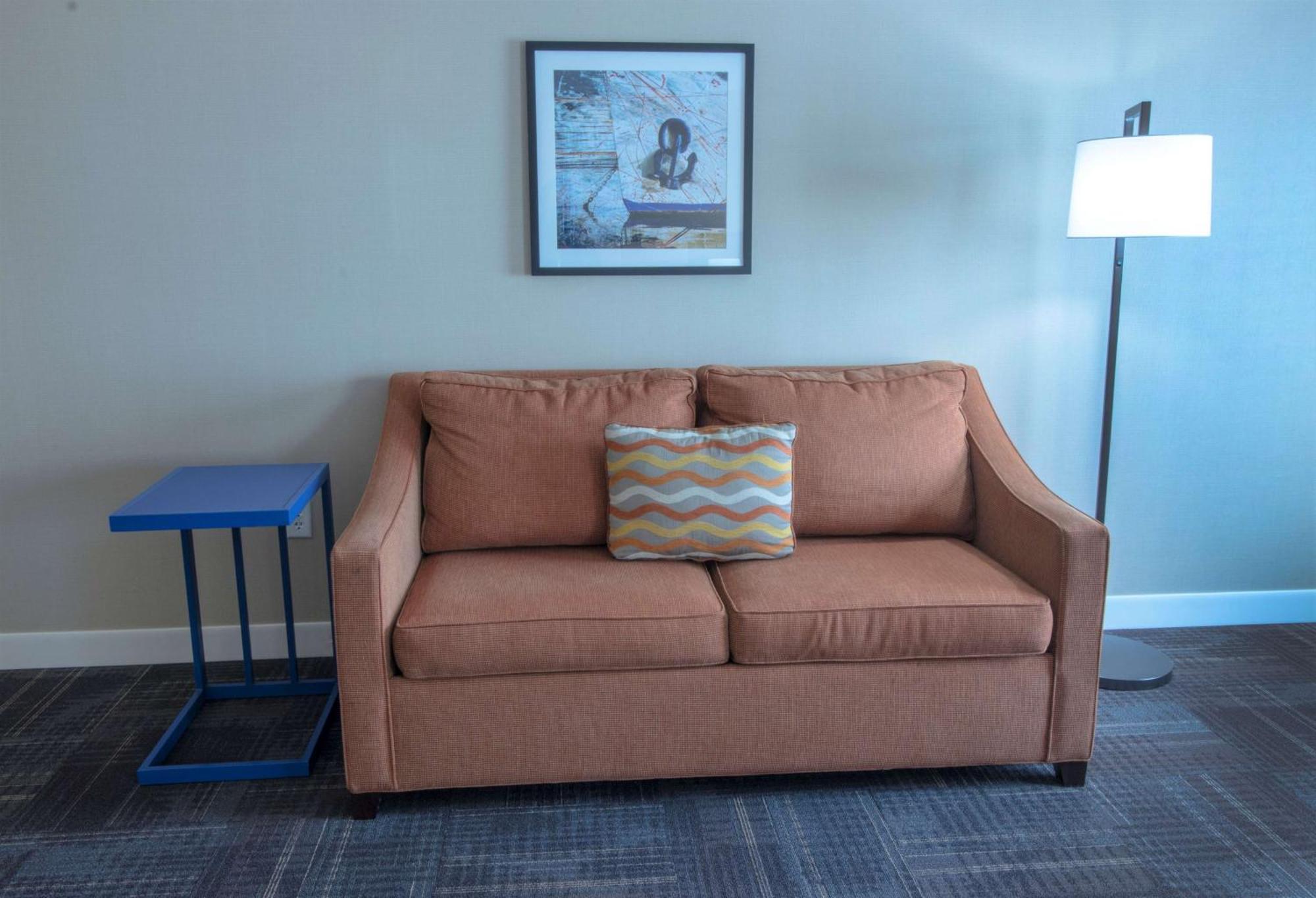 King Studio Sofa Bed Non-Smoking