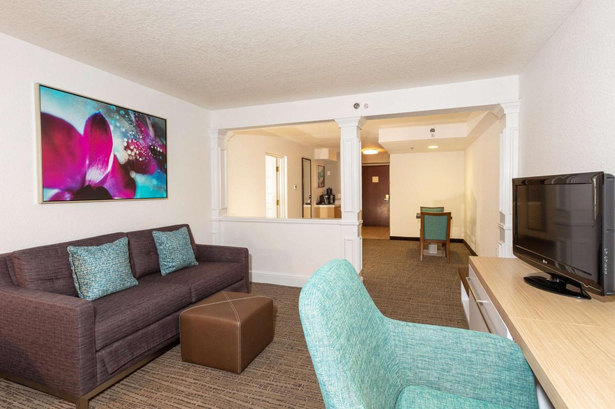 One-Bedroom King Suite with Sofa Bed