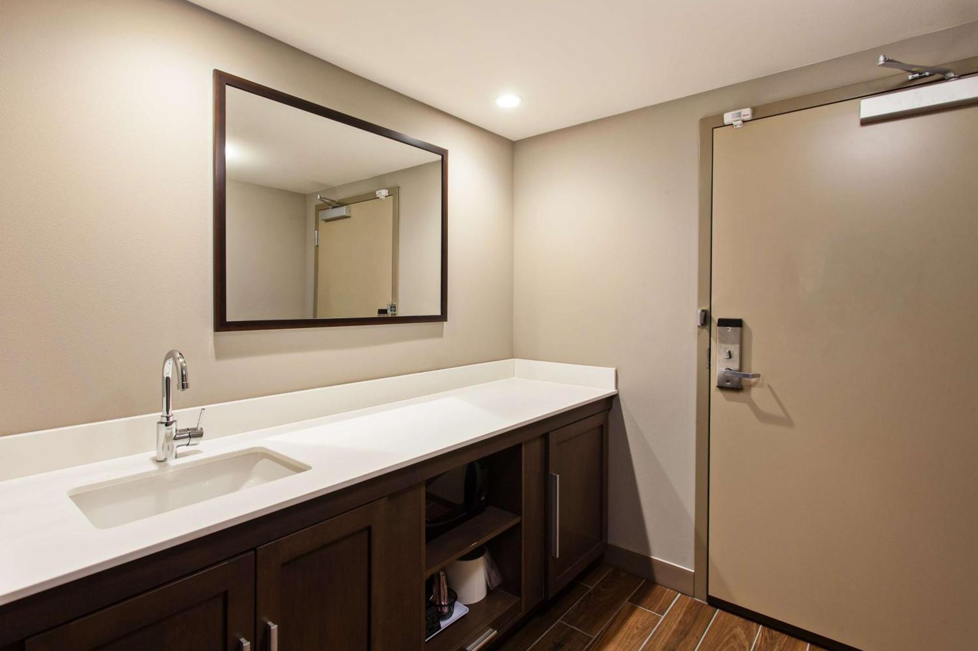 King Studio Suite Non Smoking