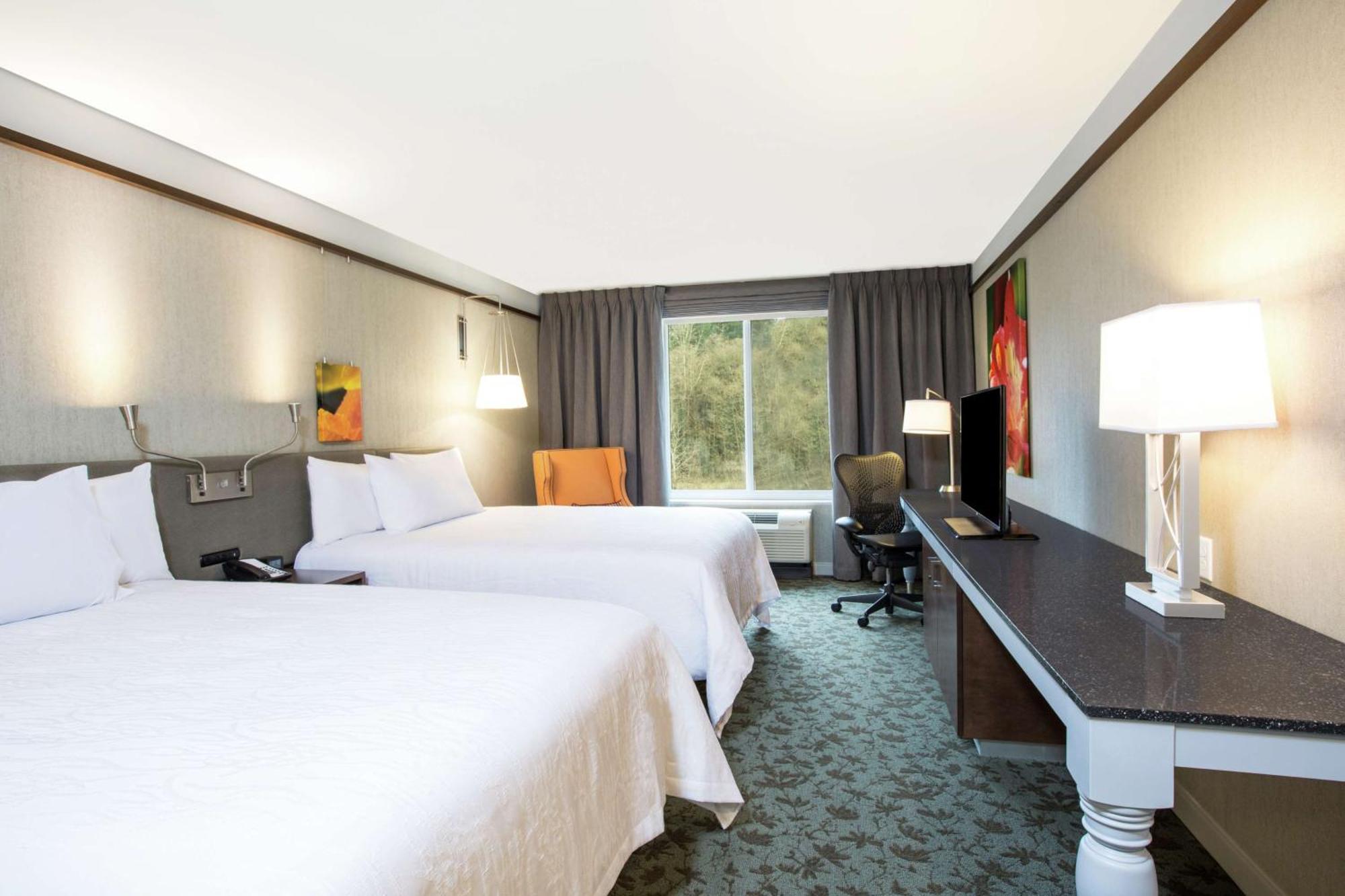 Queen Room Two Queen Beds