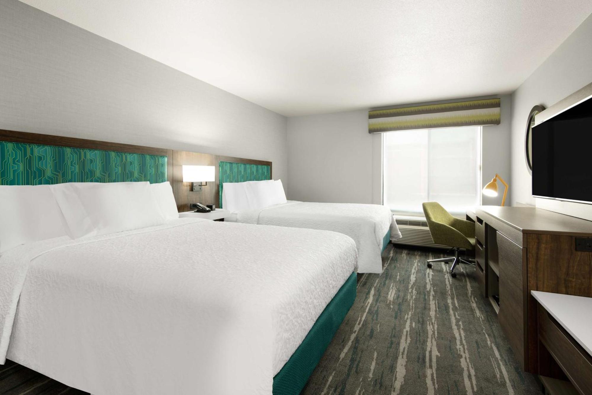 Room with Two Queen Beds - Non-Smoking