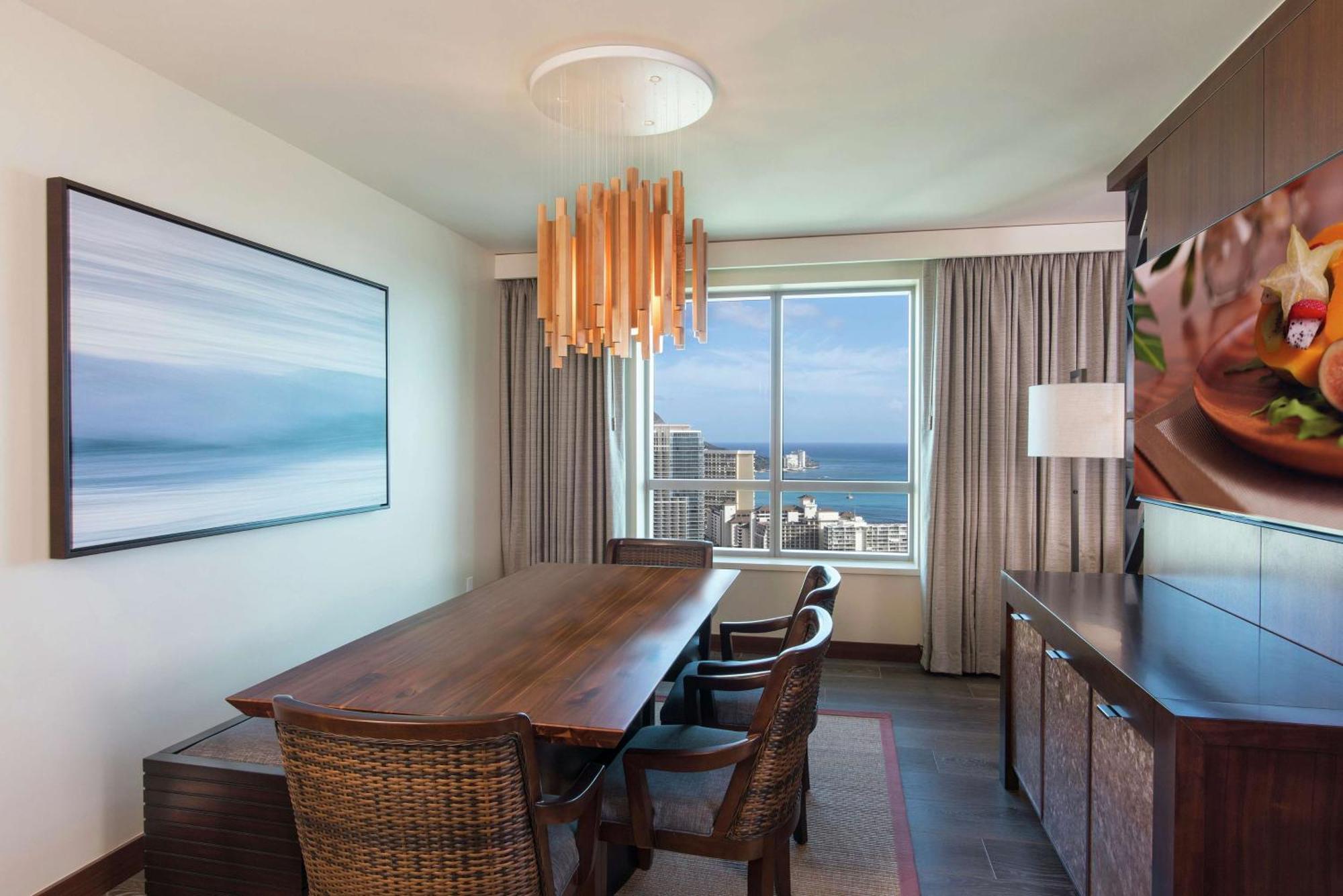 Two-Bedroom Penthouse Suite Ocean View