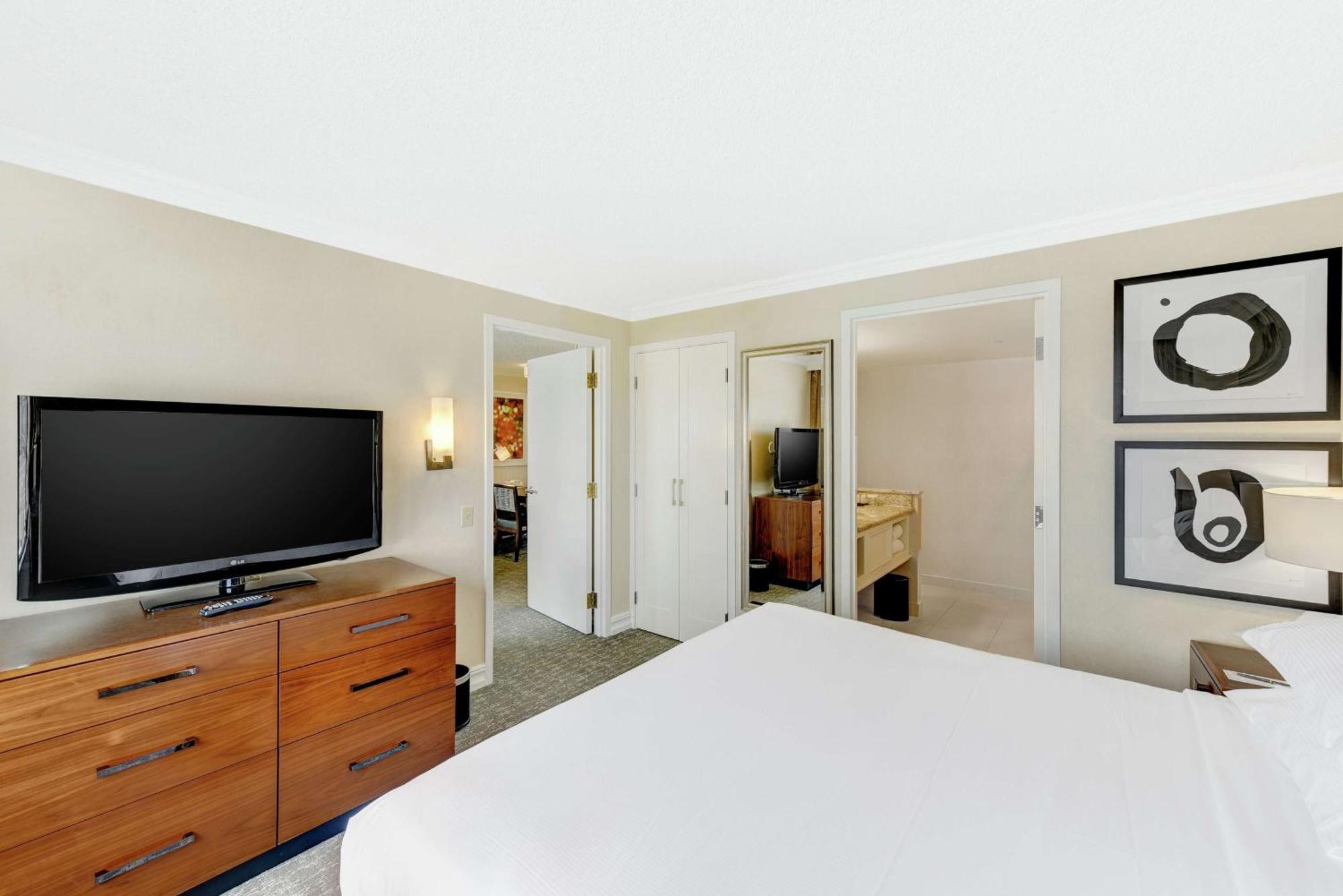 King Suite with Sofa Bed