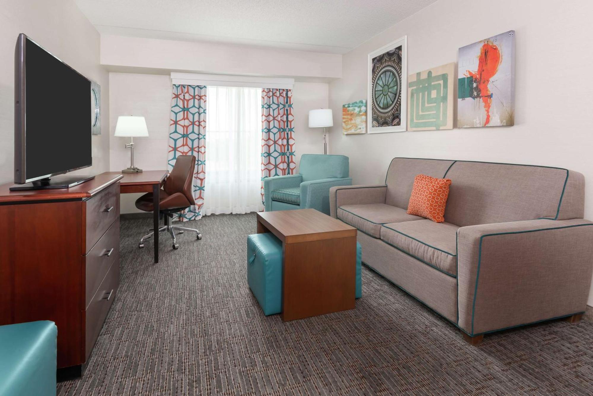 Two Bedroom Suite One King Two Queen Beds Non-Smoking