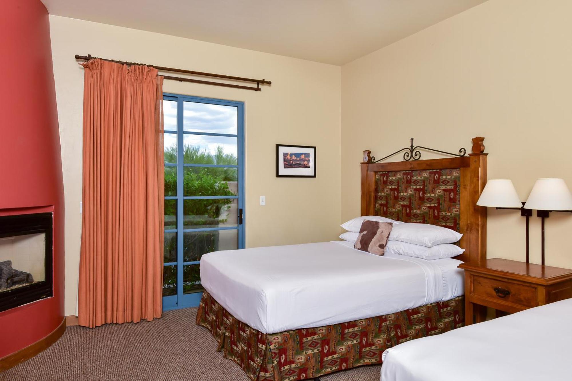 Deluxe Queen Room Two Queen Beds