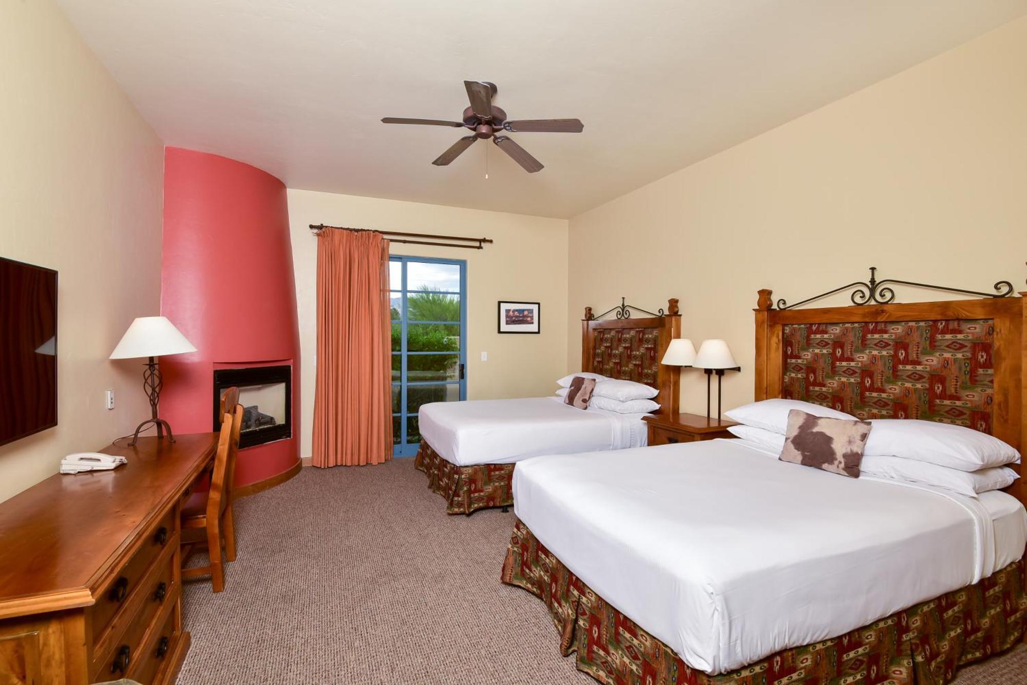 Deluxe Queen Room Two Queen Beds