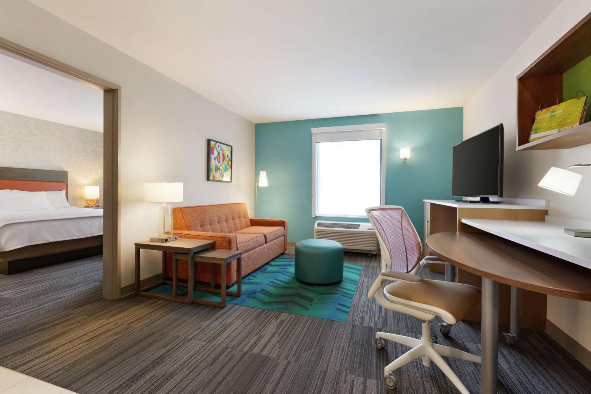 One-Bedroom King Suite Non-Smoking