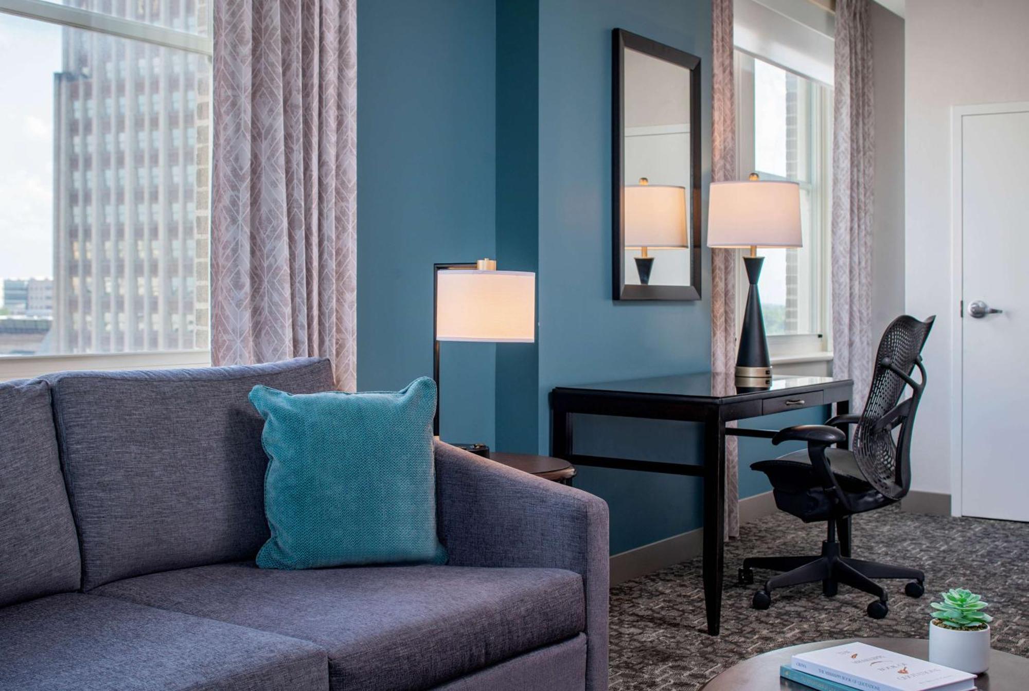 One-Bedroom King Suite Sofa Bed