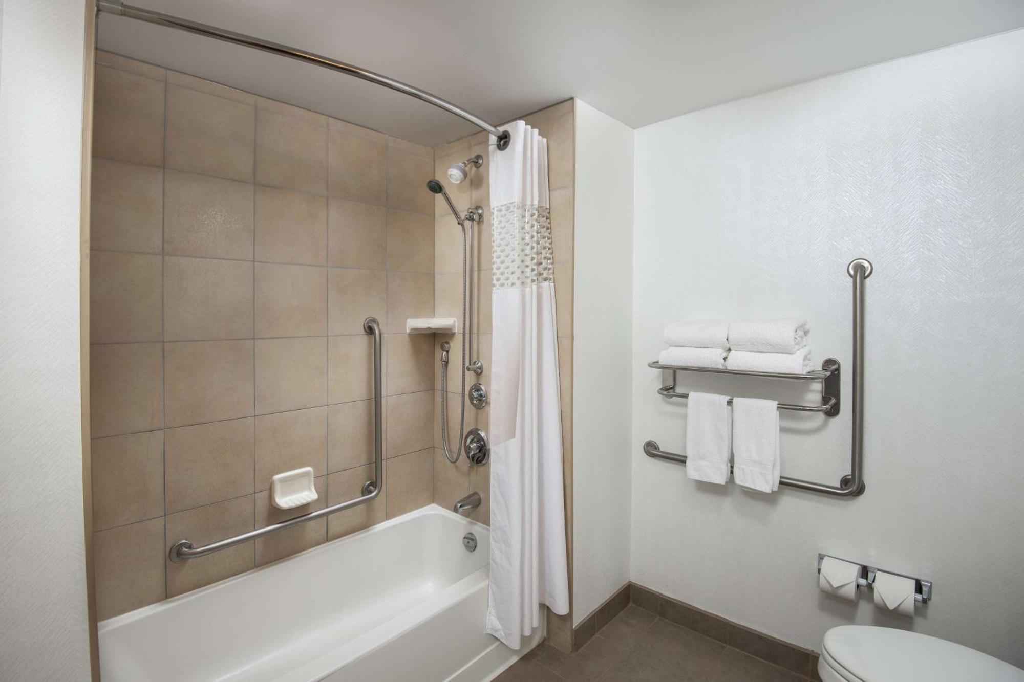 Queen Room with Two Queen Beds - Disability Access/Non-Smoking