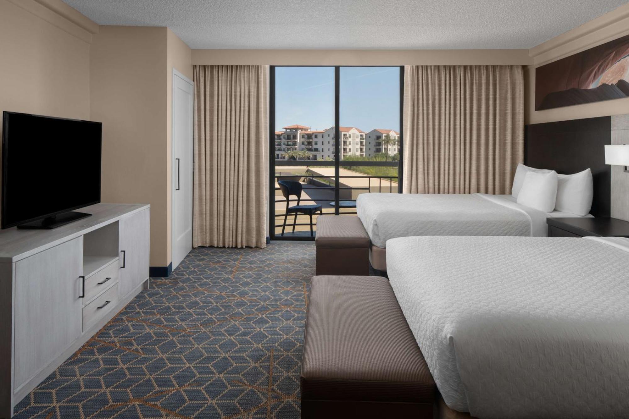 Two-Room Queen Suite Pool View