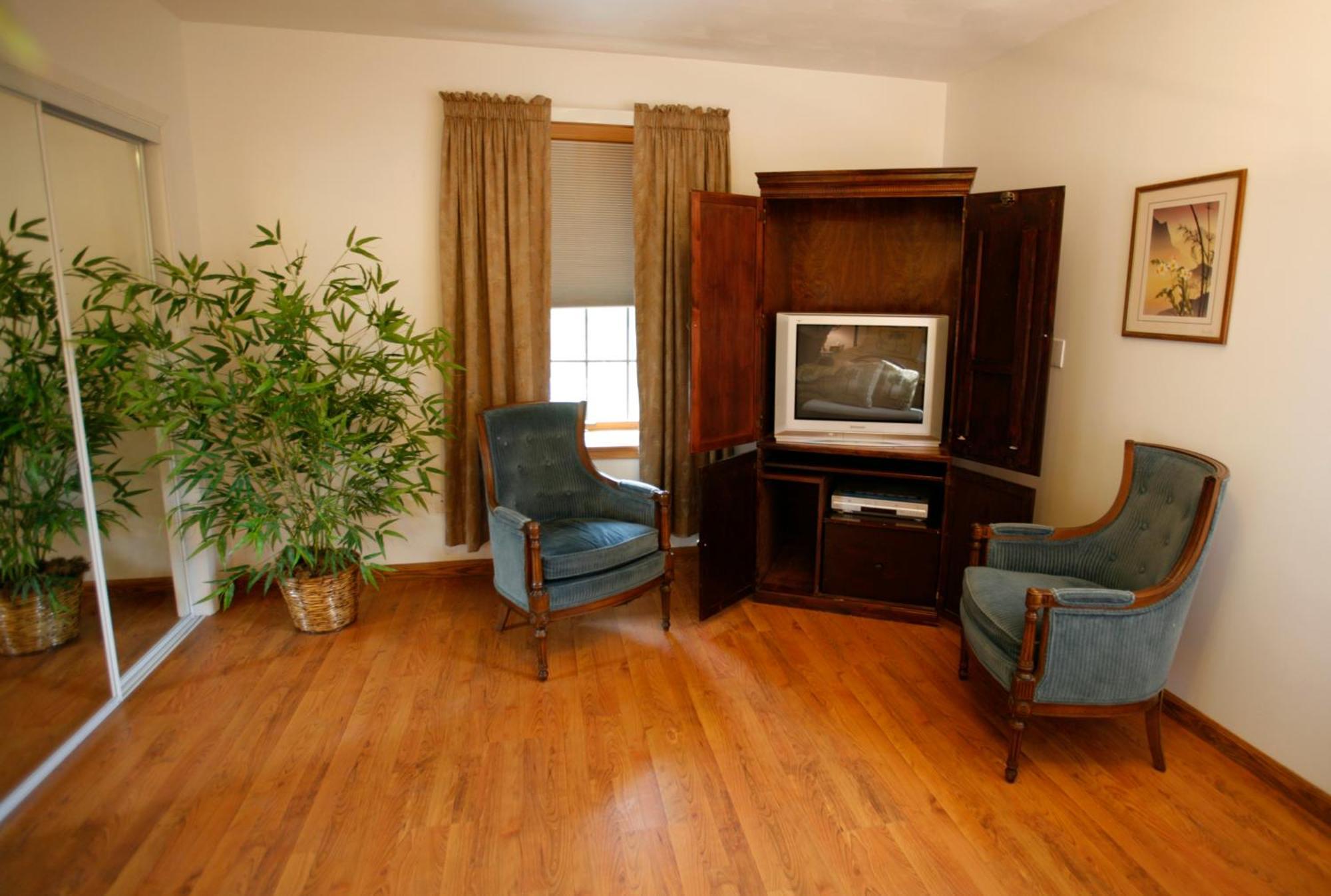 King Suite