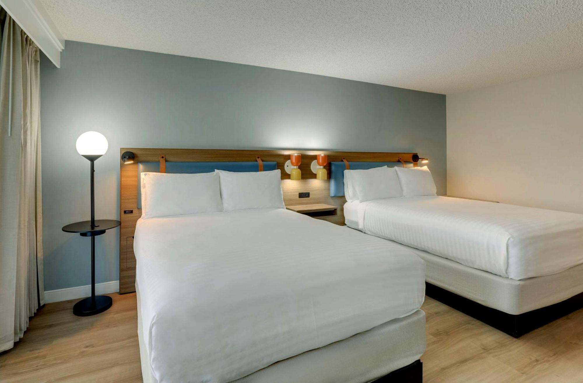Hearing Accessible Guestroom Two Queens