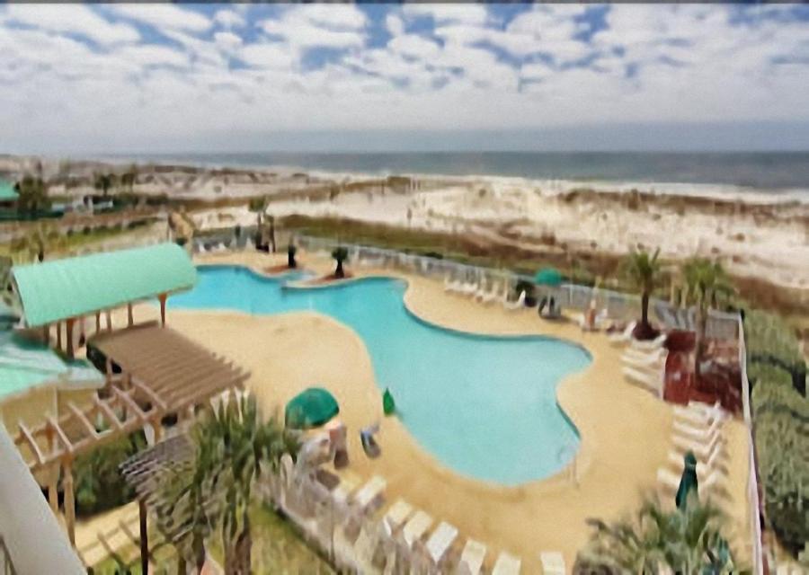 One-Bedroom Apartment - Oceanfront