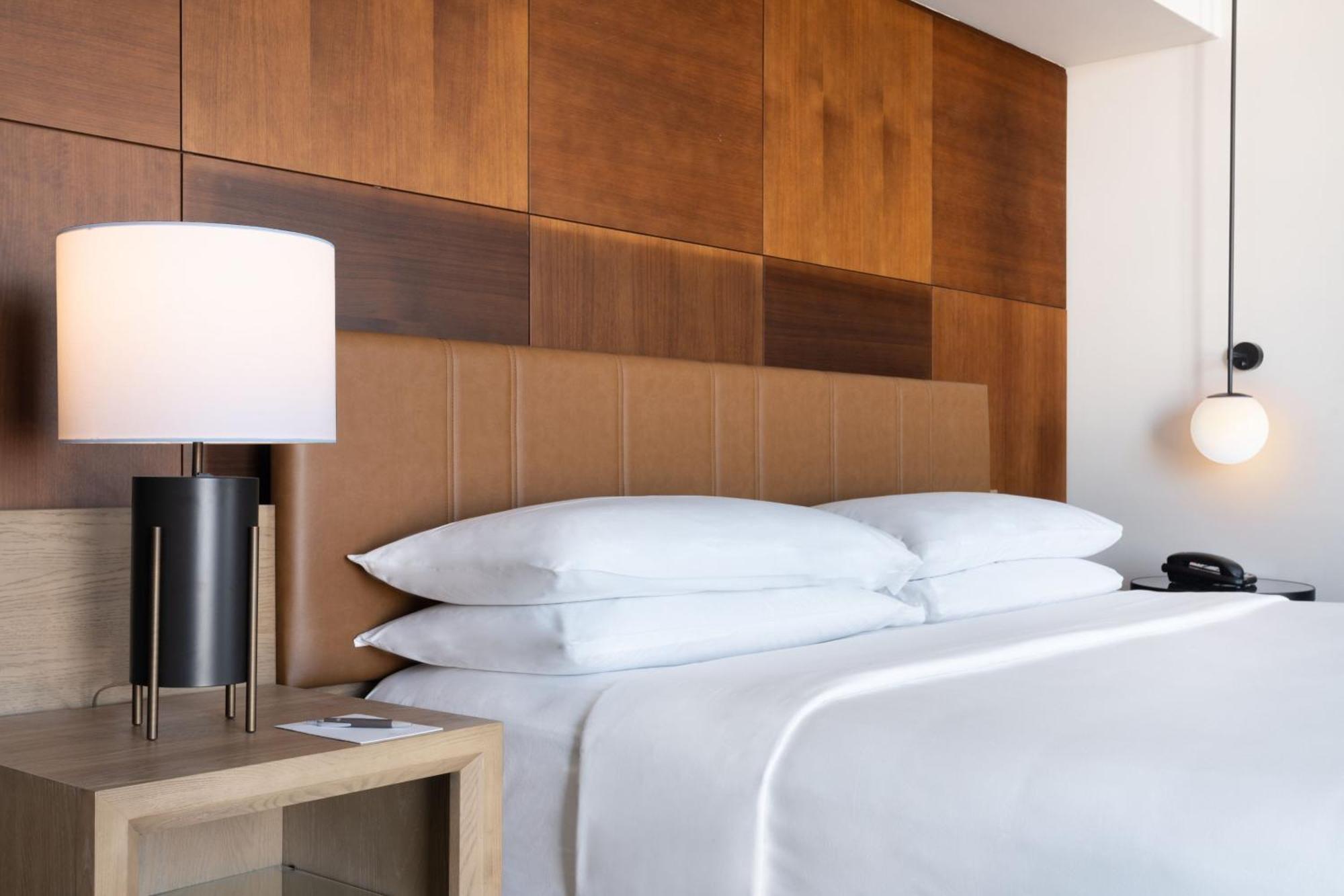 San Juan Suite, Bay View, 1 king, Sofa bed