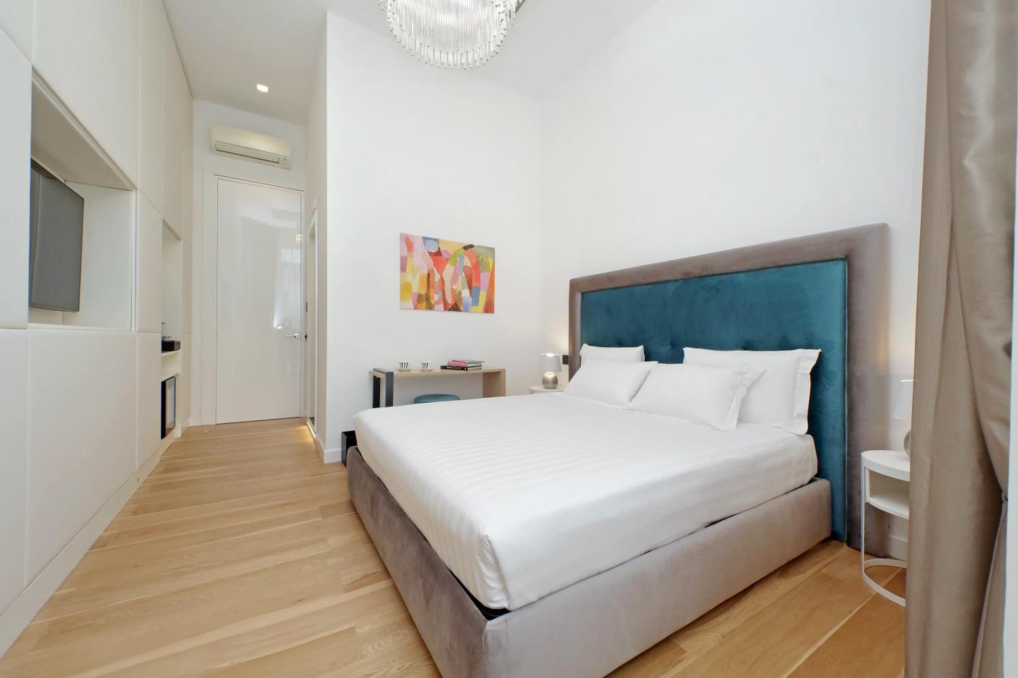 Junior Suite with Balcony