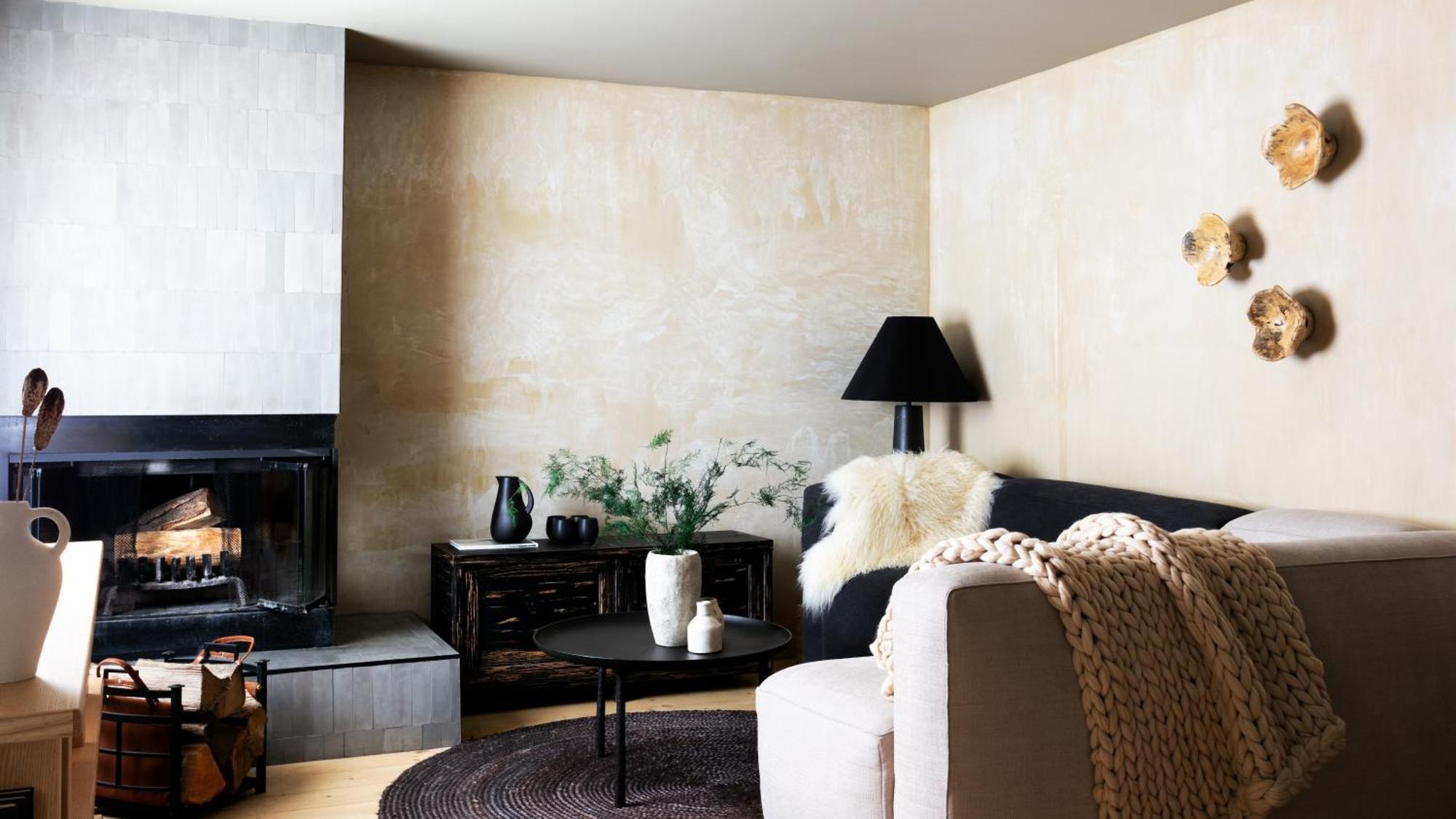 King Junior Suite with Fireplace