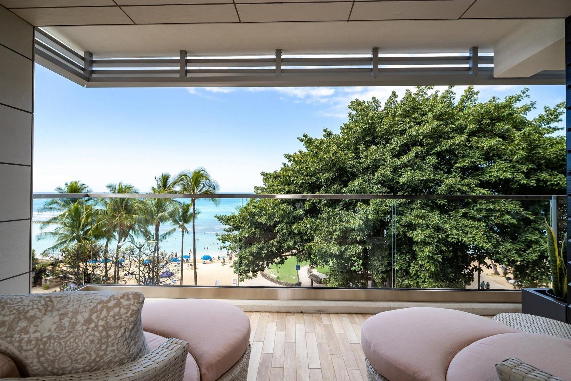 Beach View Coral Suite Accessible 3 Bedroom