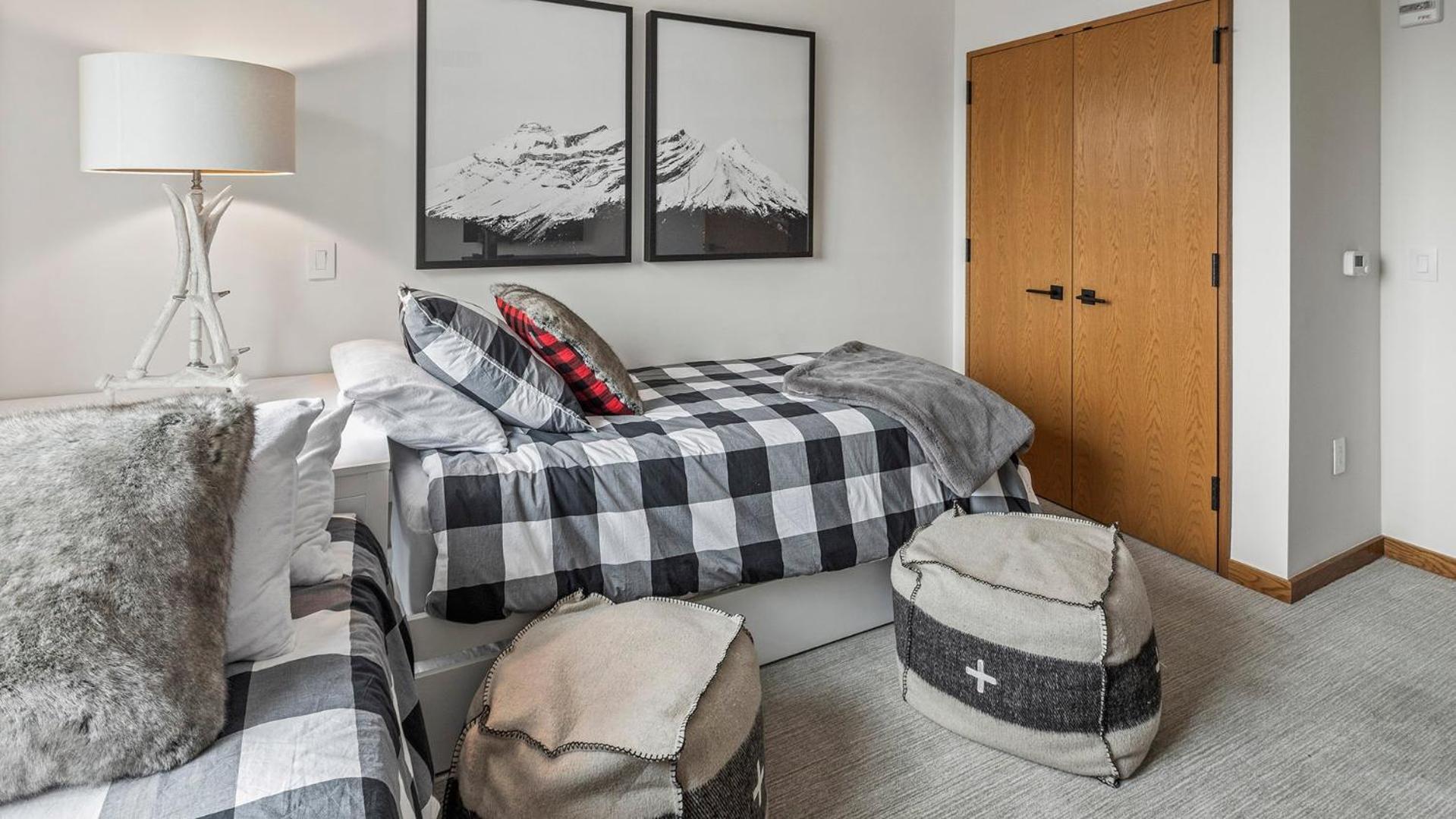 Apartment Mountain View