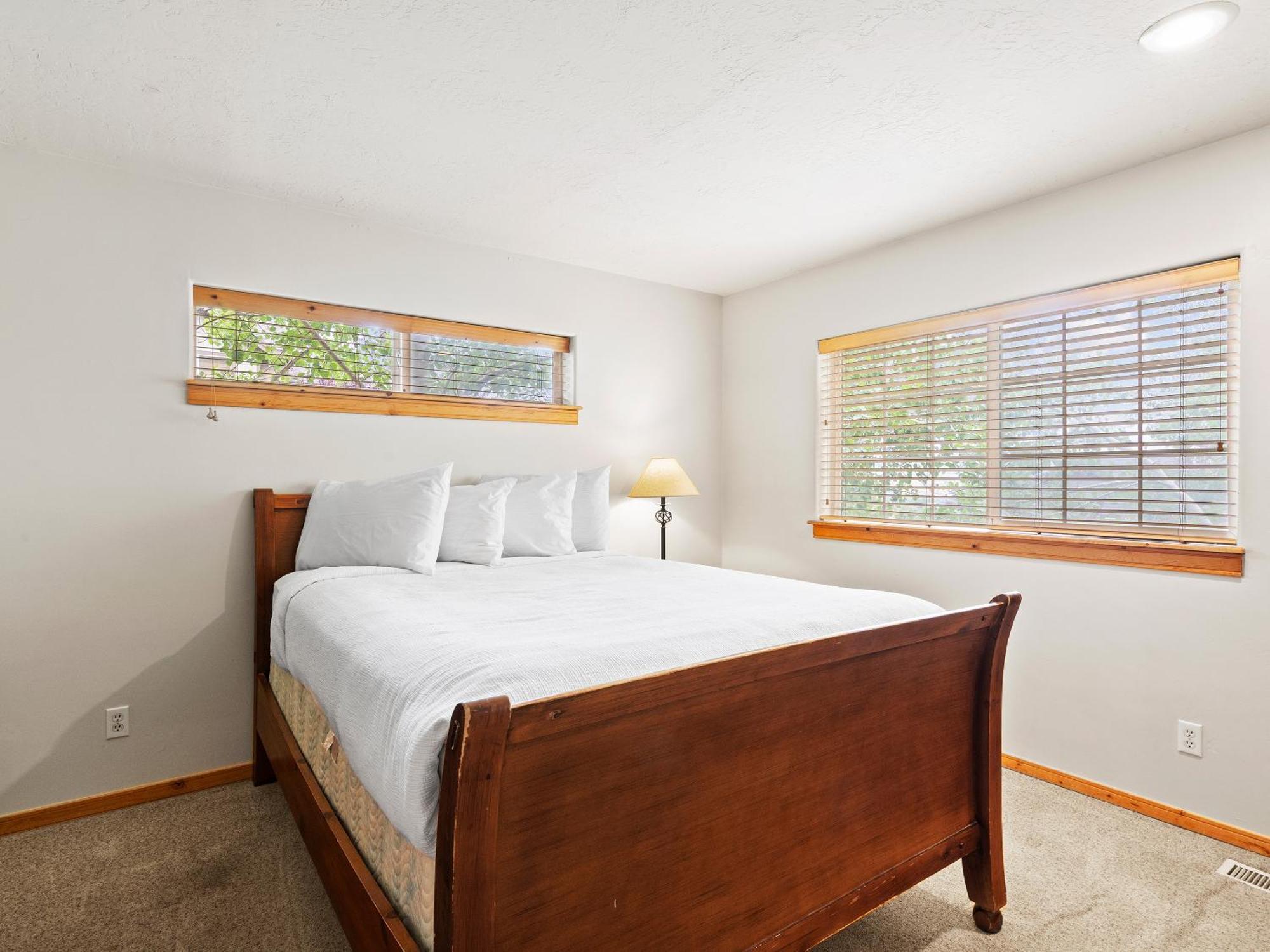 4 Bedroom Townhome 5531