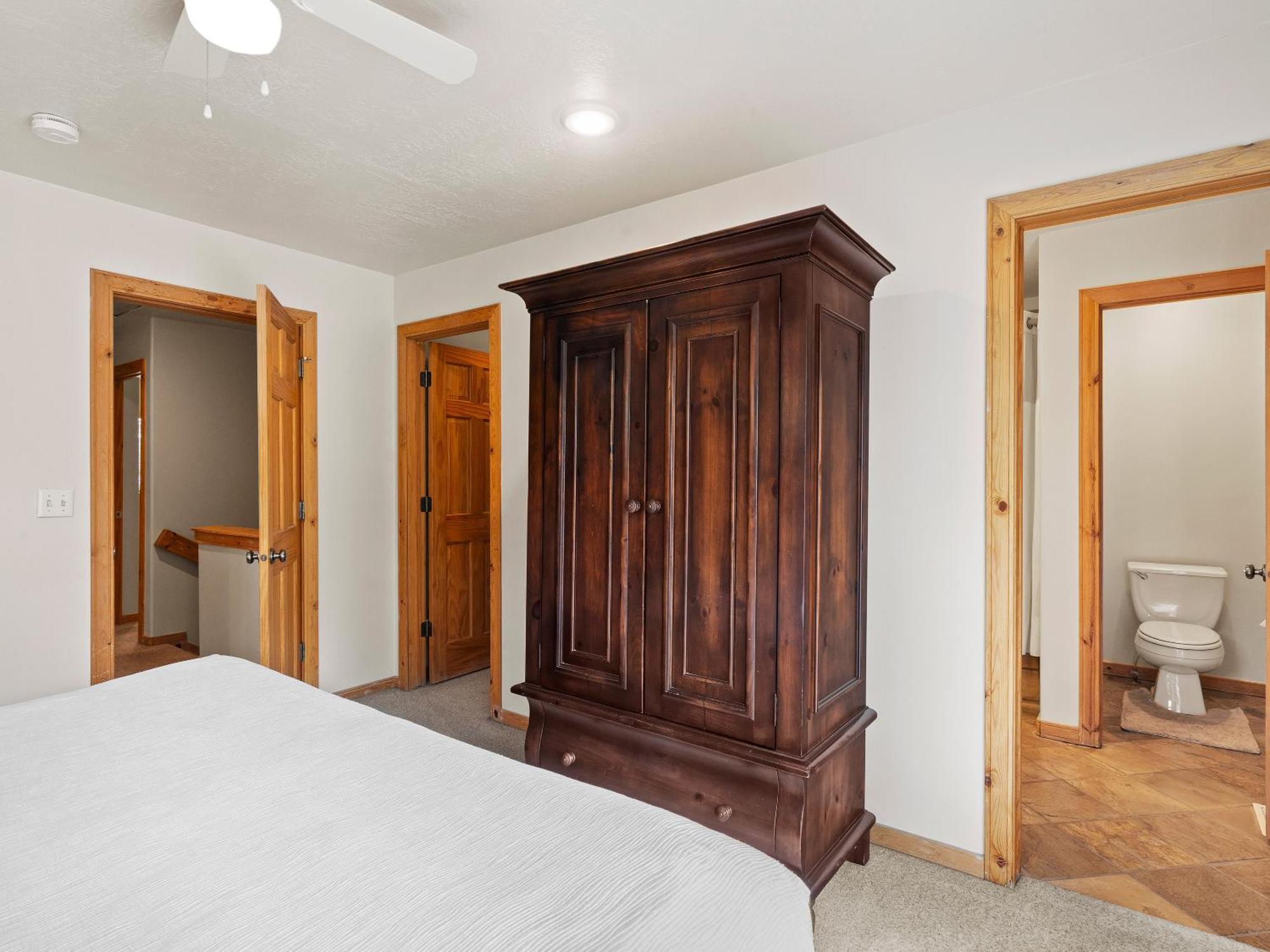 4 Bedroom Townhome 5531