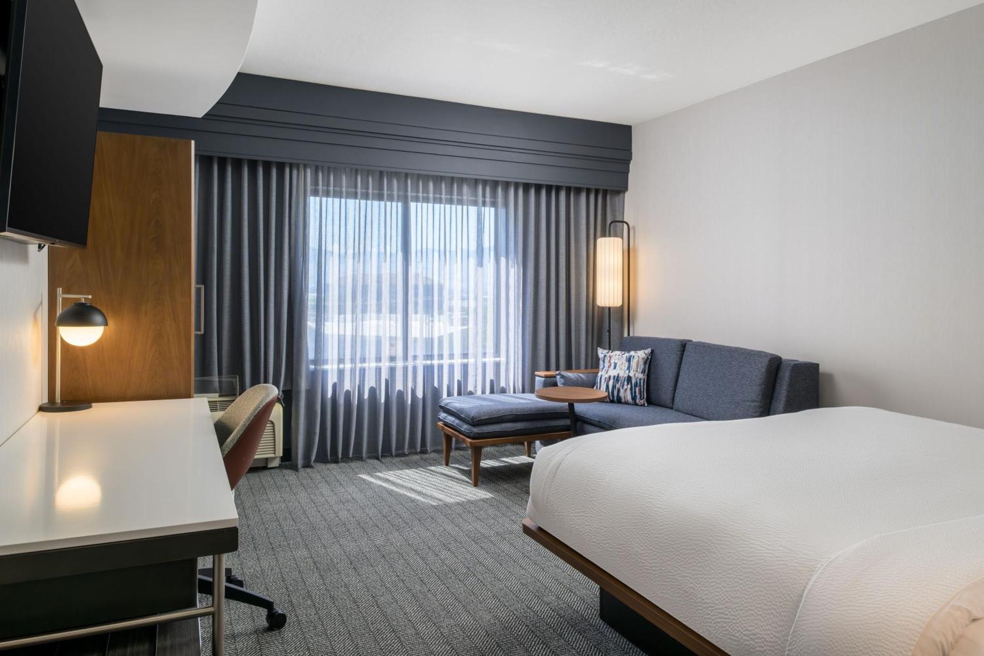 King Room with Sofa Bed