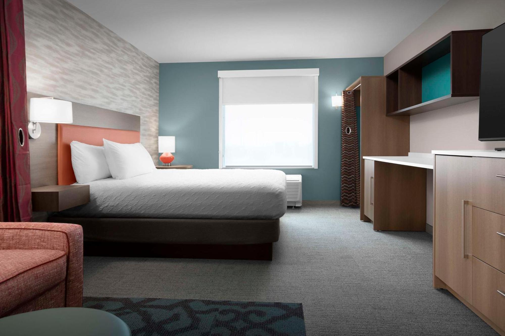 King Studio Suite