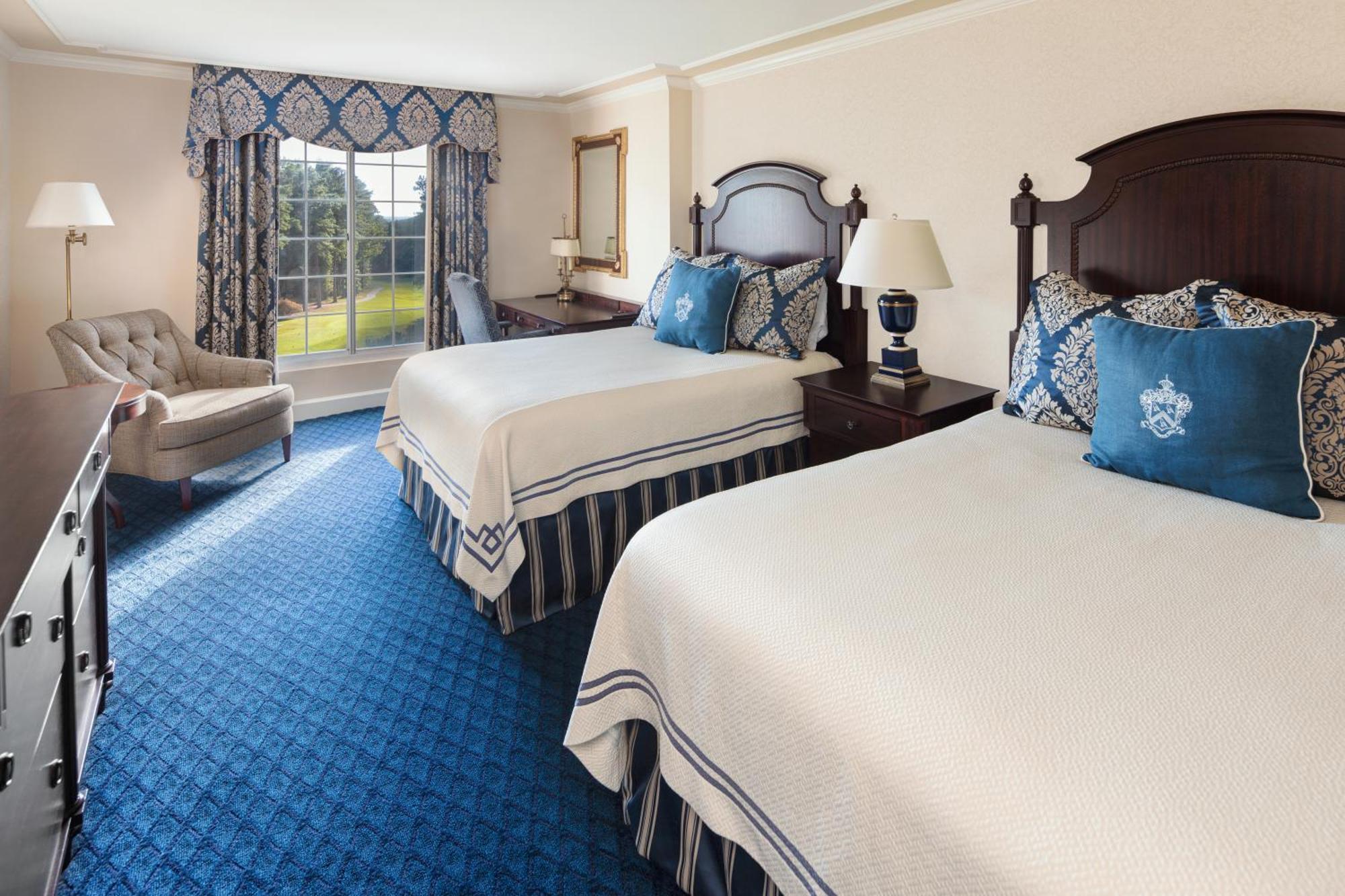 Double Room Two Double Beds Golf View