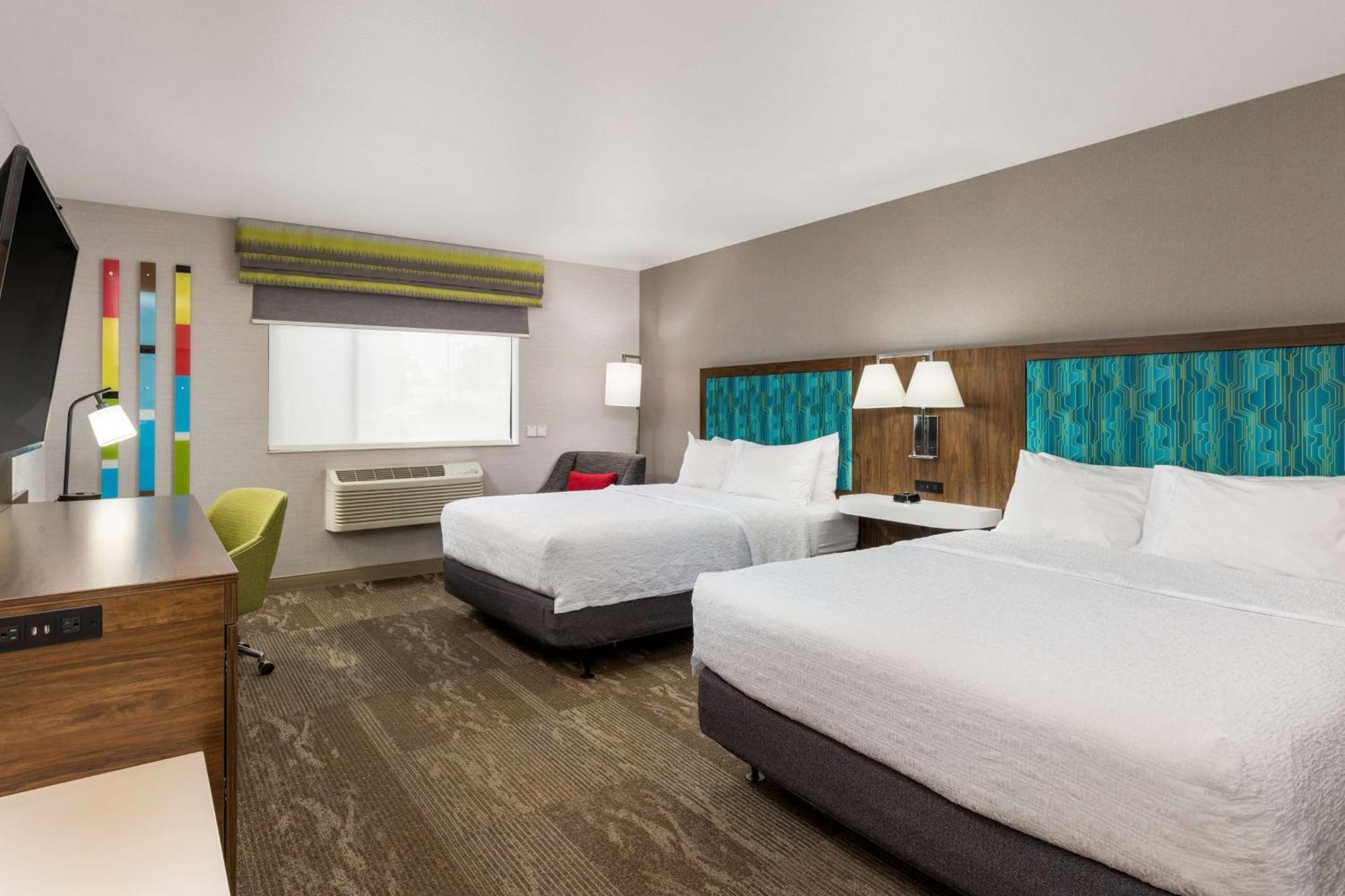Queen Room with Two Queen Beds - Hearing Access/Non-Smoking
