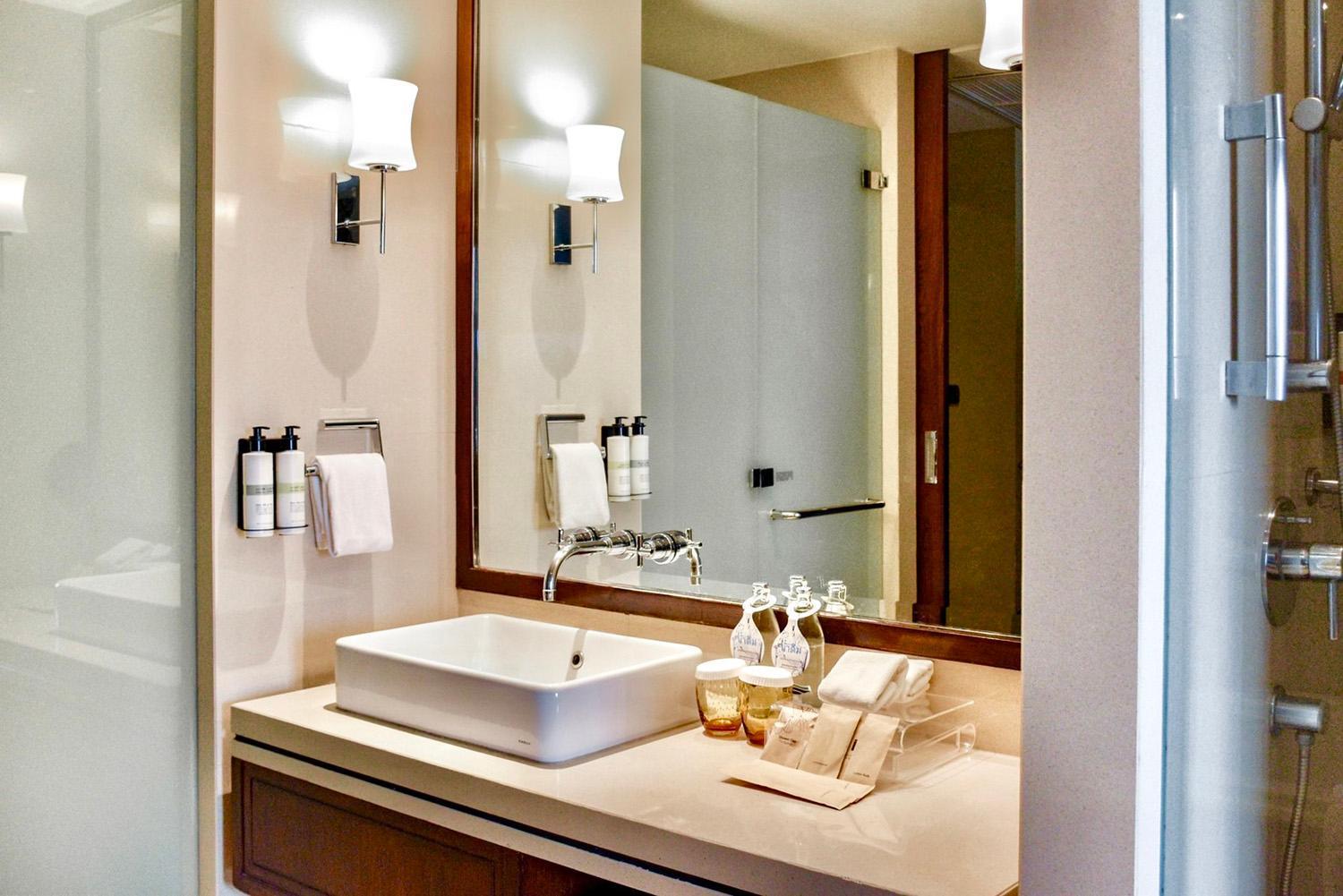 Executive King Room - Lounge Access