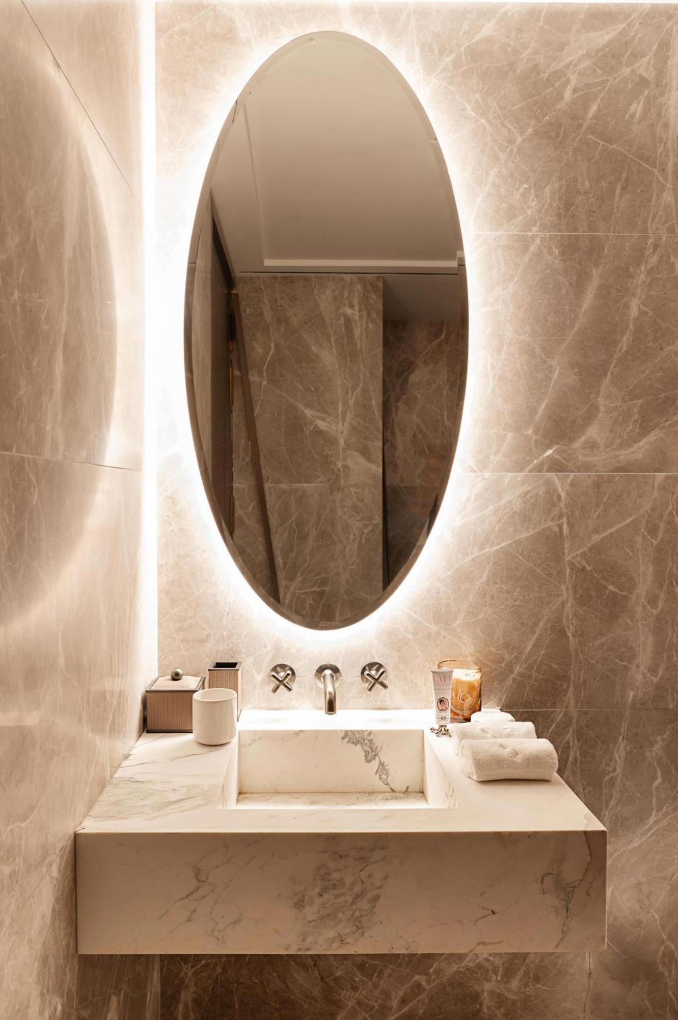 Suite with River View