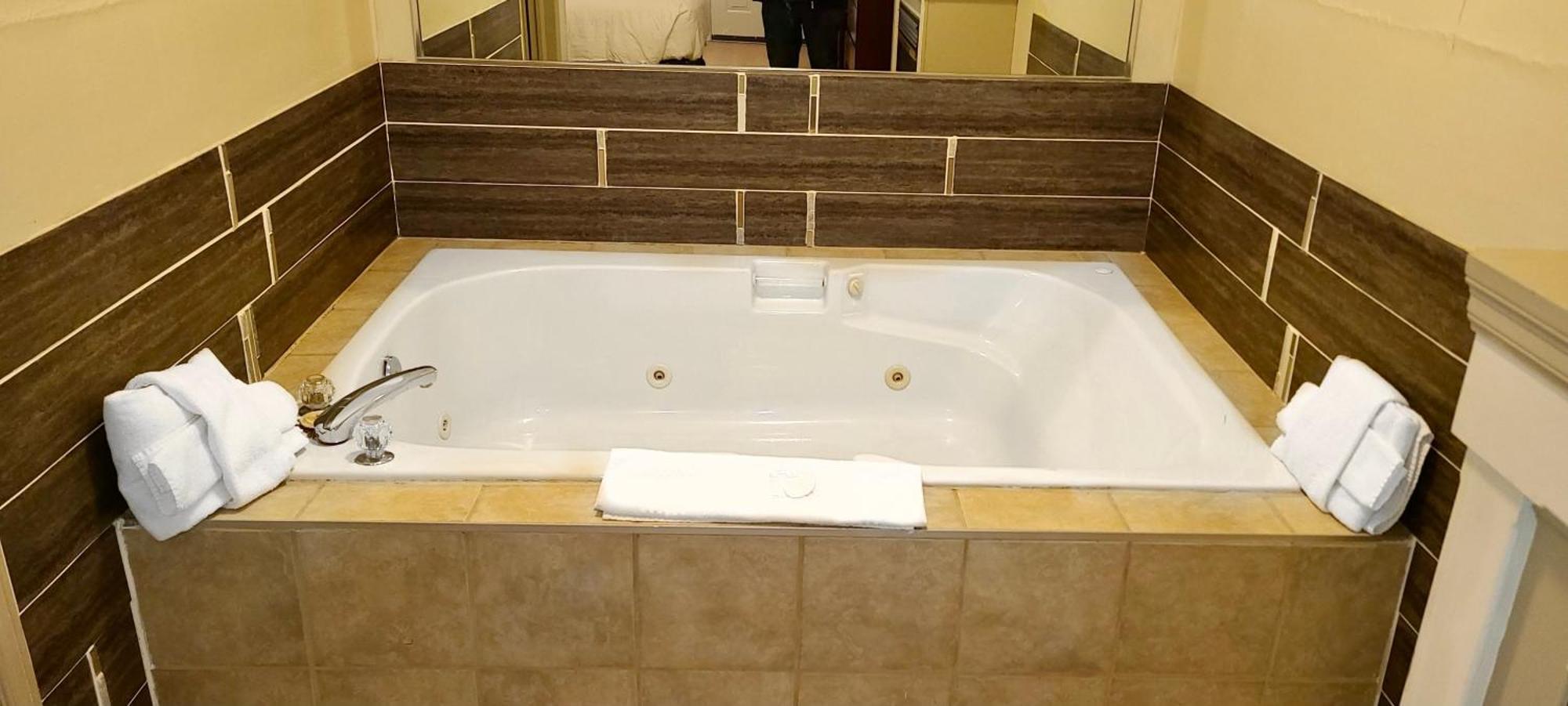 Deluxe Family Suite