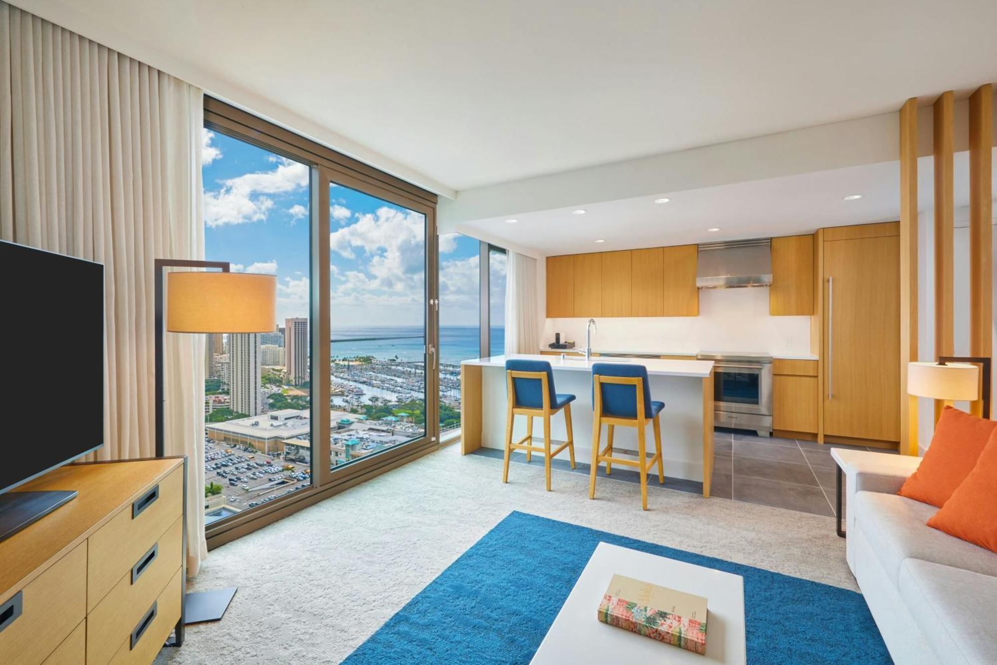 One-Bedroom King Suite Ocean View