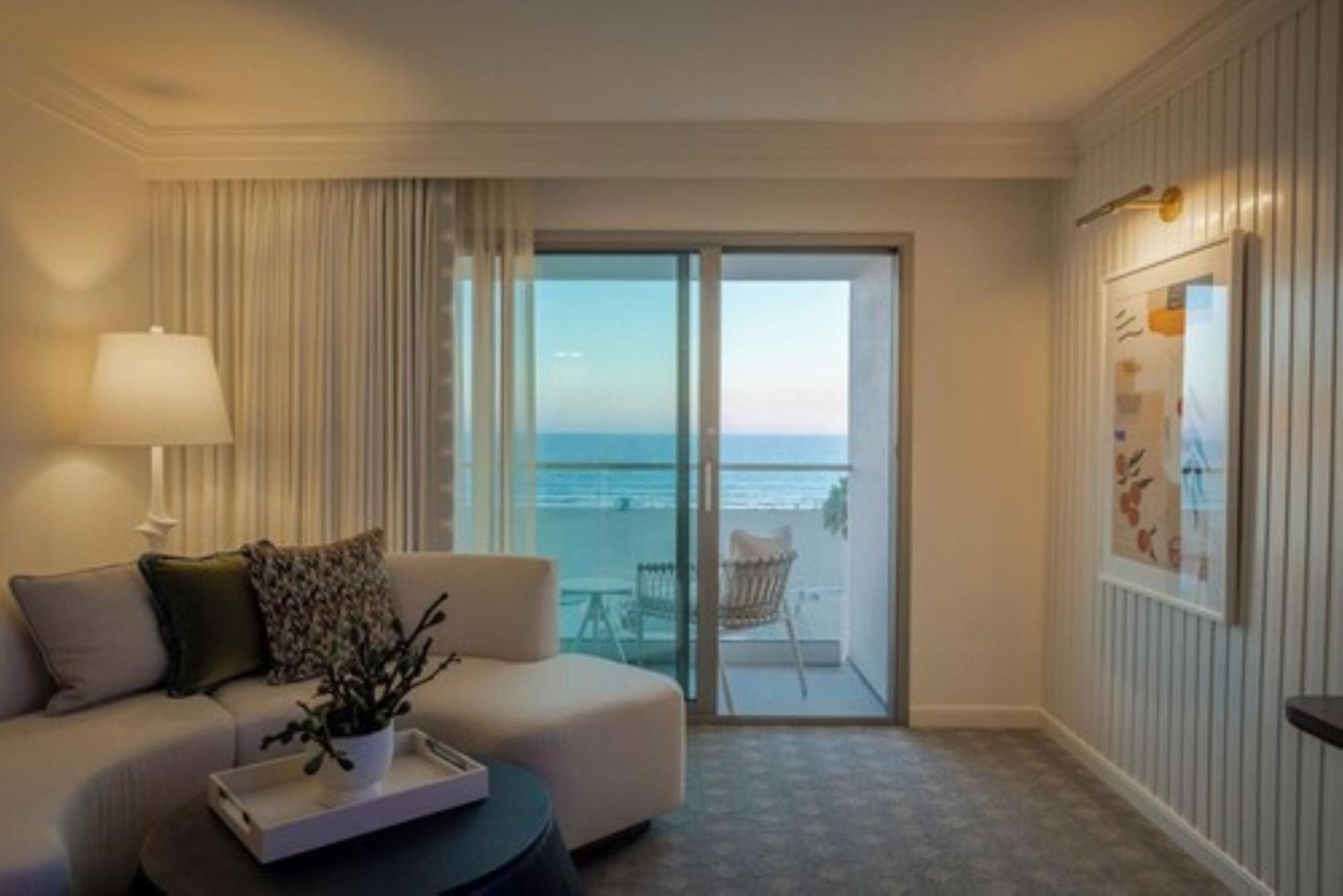 King Room Oceanfront Balcony