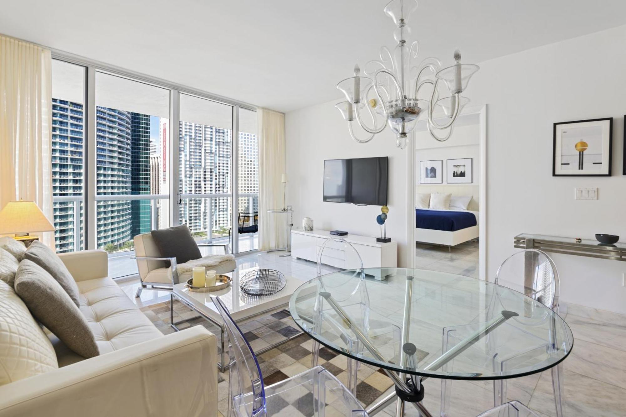 One-Bedroom Apartment Oceanfront