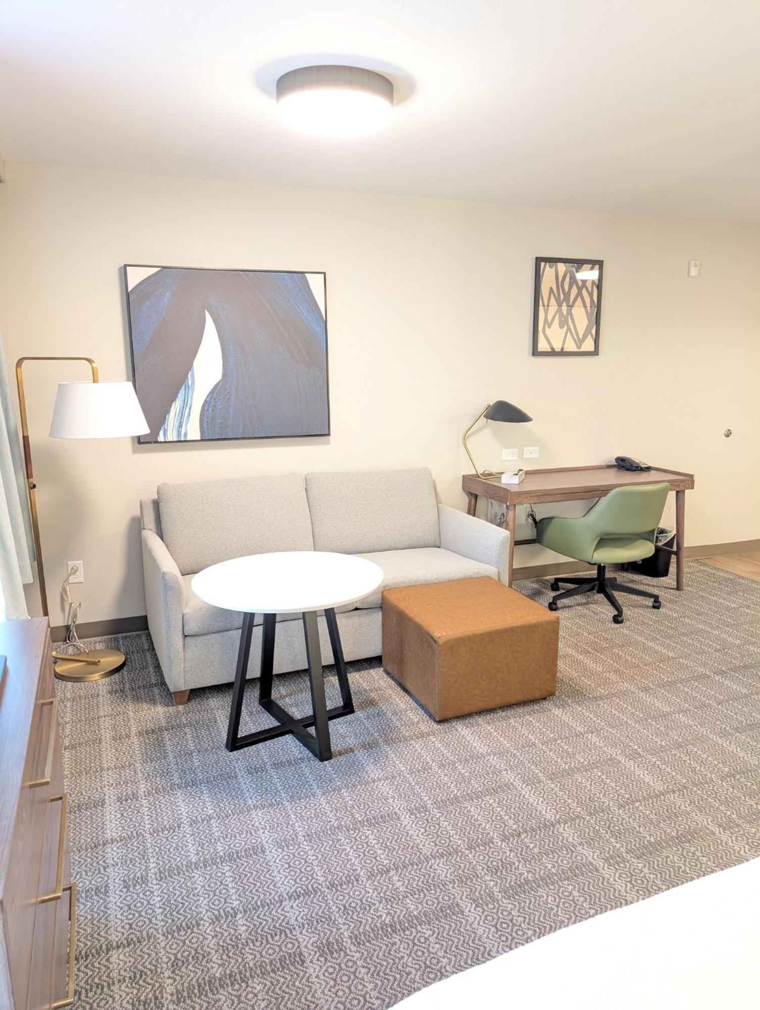 One-Bedroom Suite Two Queen Beds