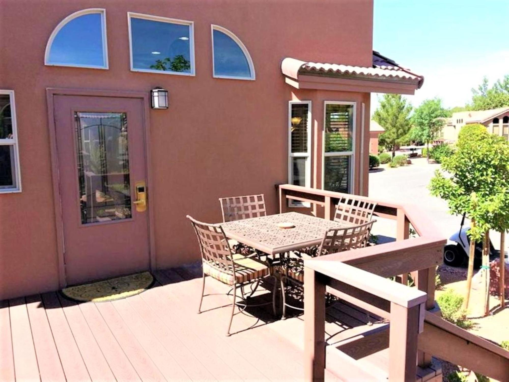 One-Bedroom Cottage