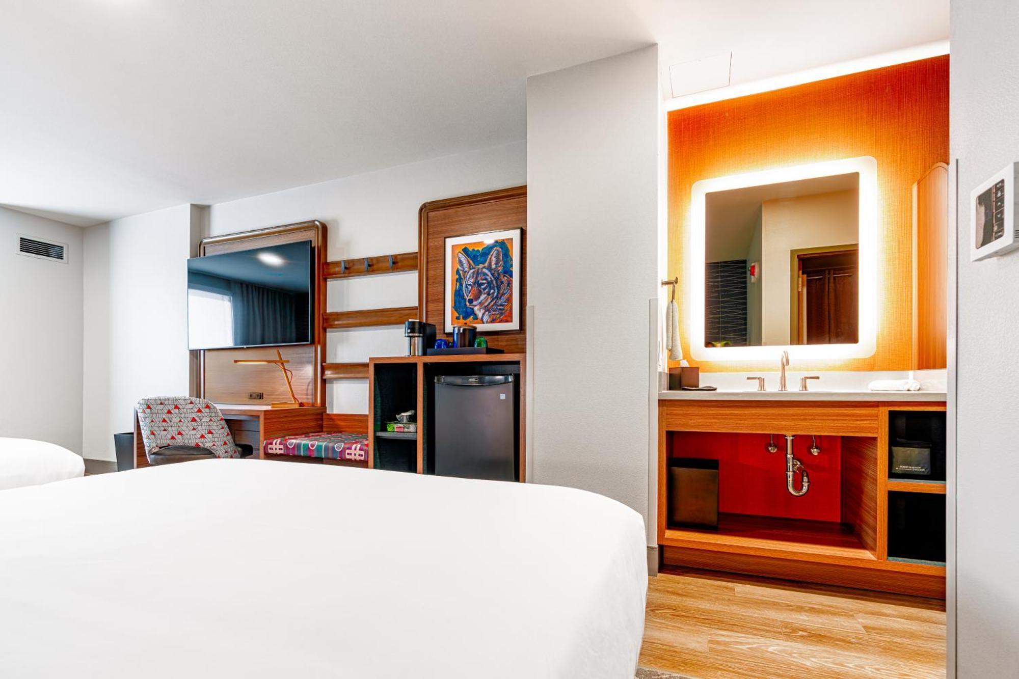 Double Room Pool View
