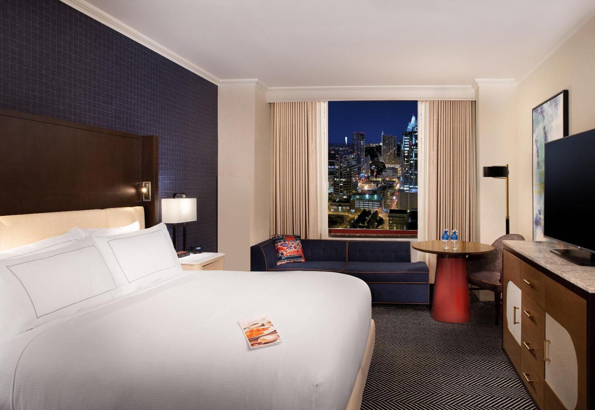 King Room with Skyline View