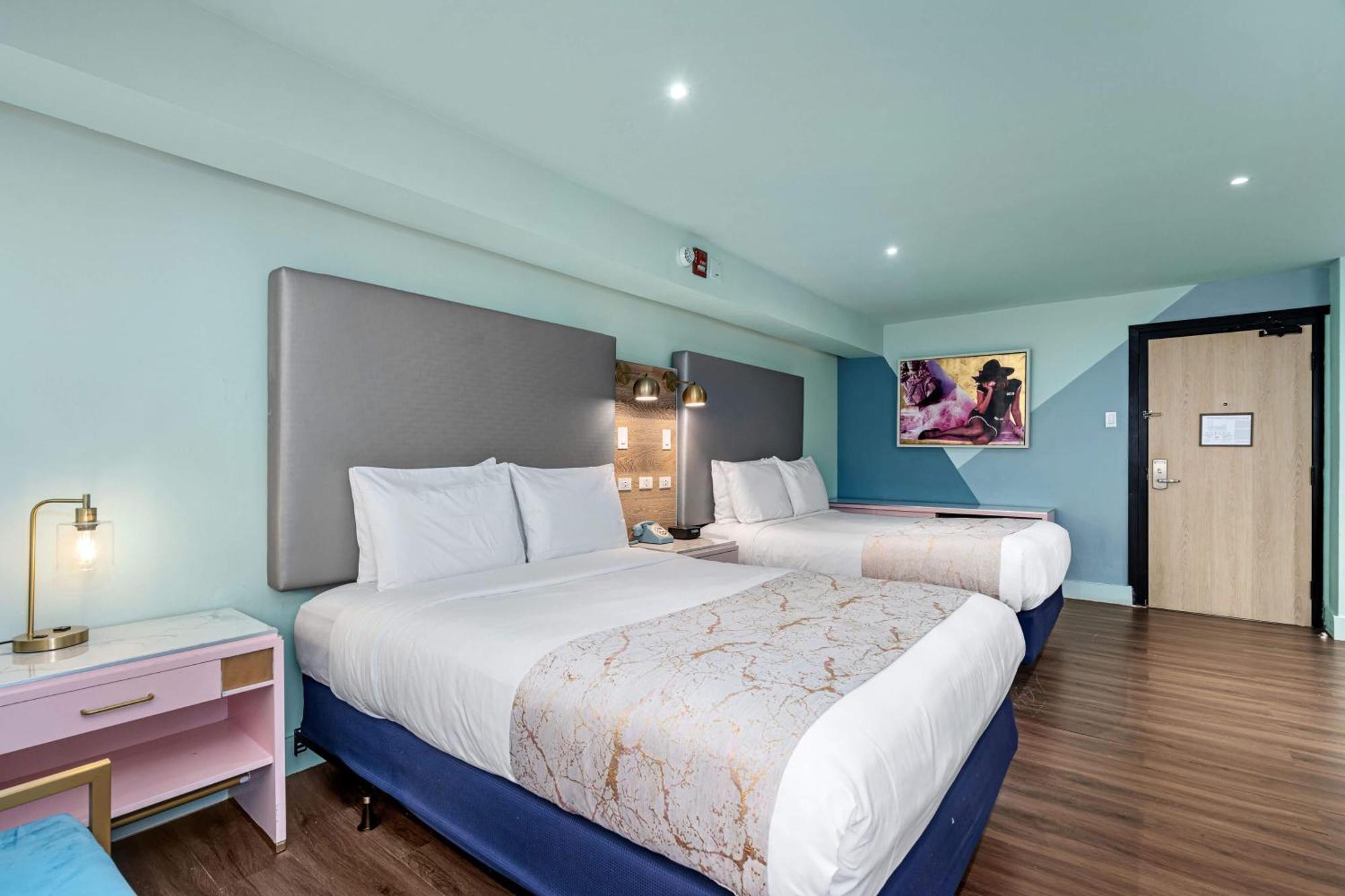 Queen Suite