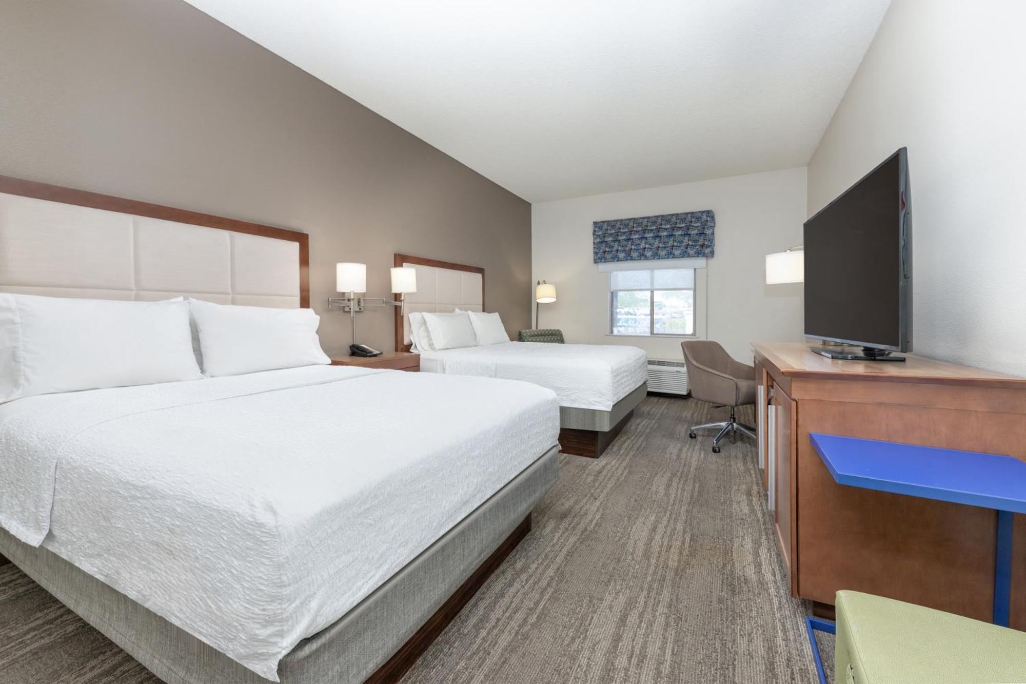 Room Two Queen Beds Non-Smoking