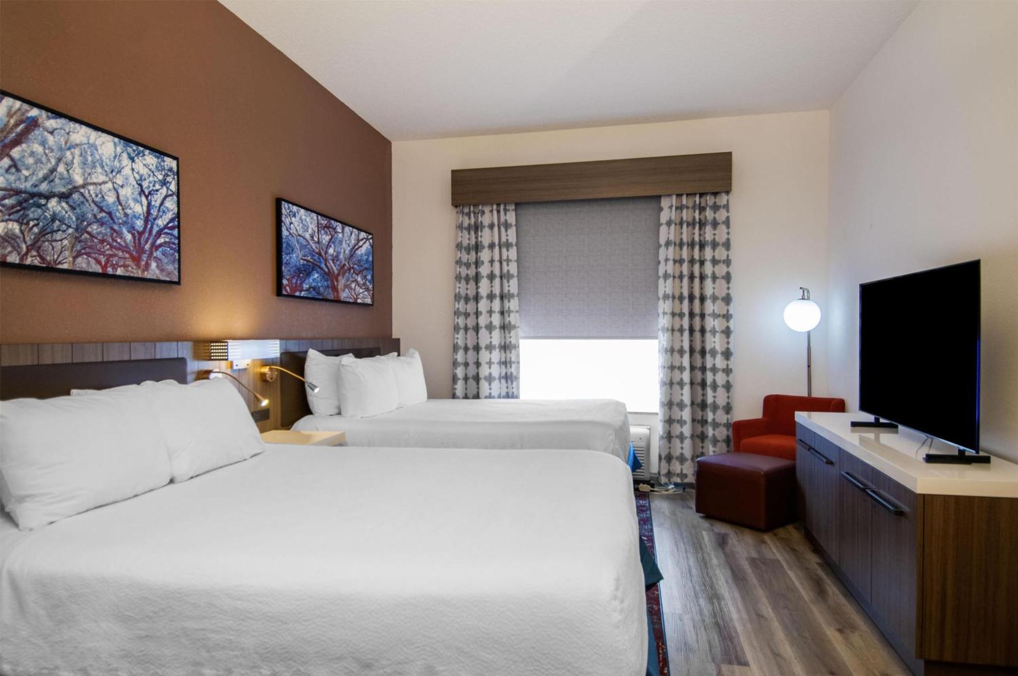 Queen Room Two Queen Beds